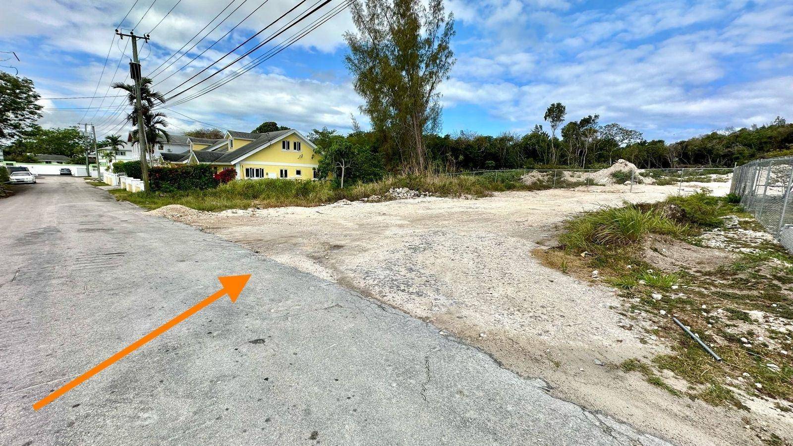 HIGHLAND PARK VILLAS Land New-Providence