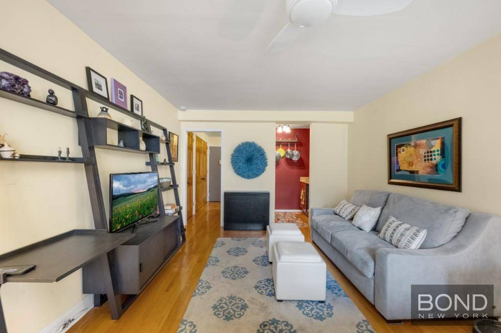 The Gold Coast It's called The Gold Coast for a Reason Large Studio Move in Ready Alcove Kitchen Dishwasher New Stripped Real Red Oak Hardwood Flooring Light, Bright and Airy ...