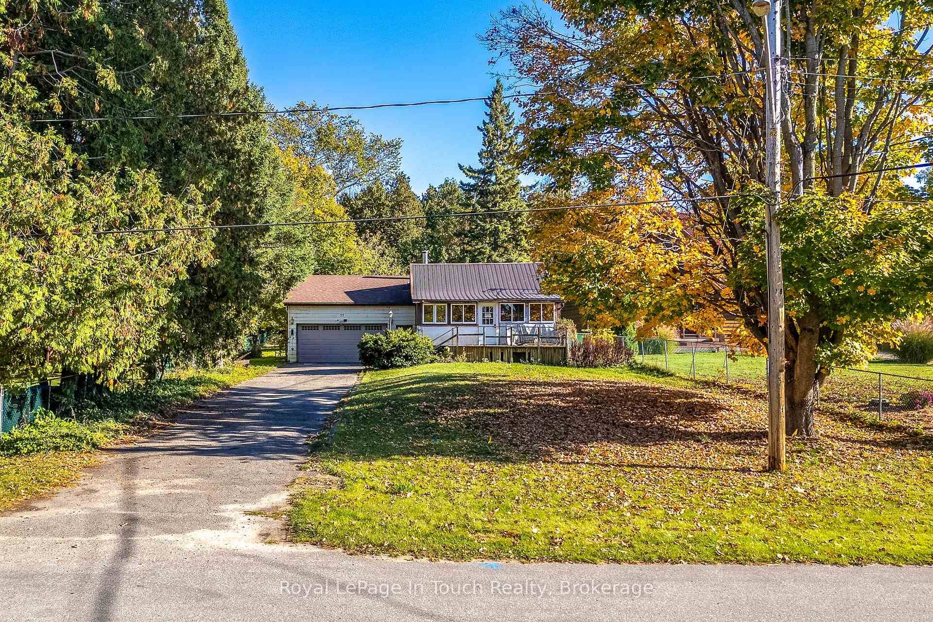 Opportunity Awaits in the Heart of Waubaushene !