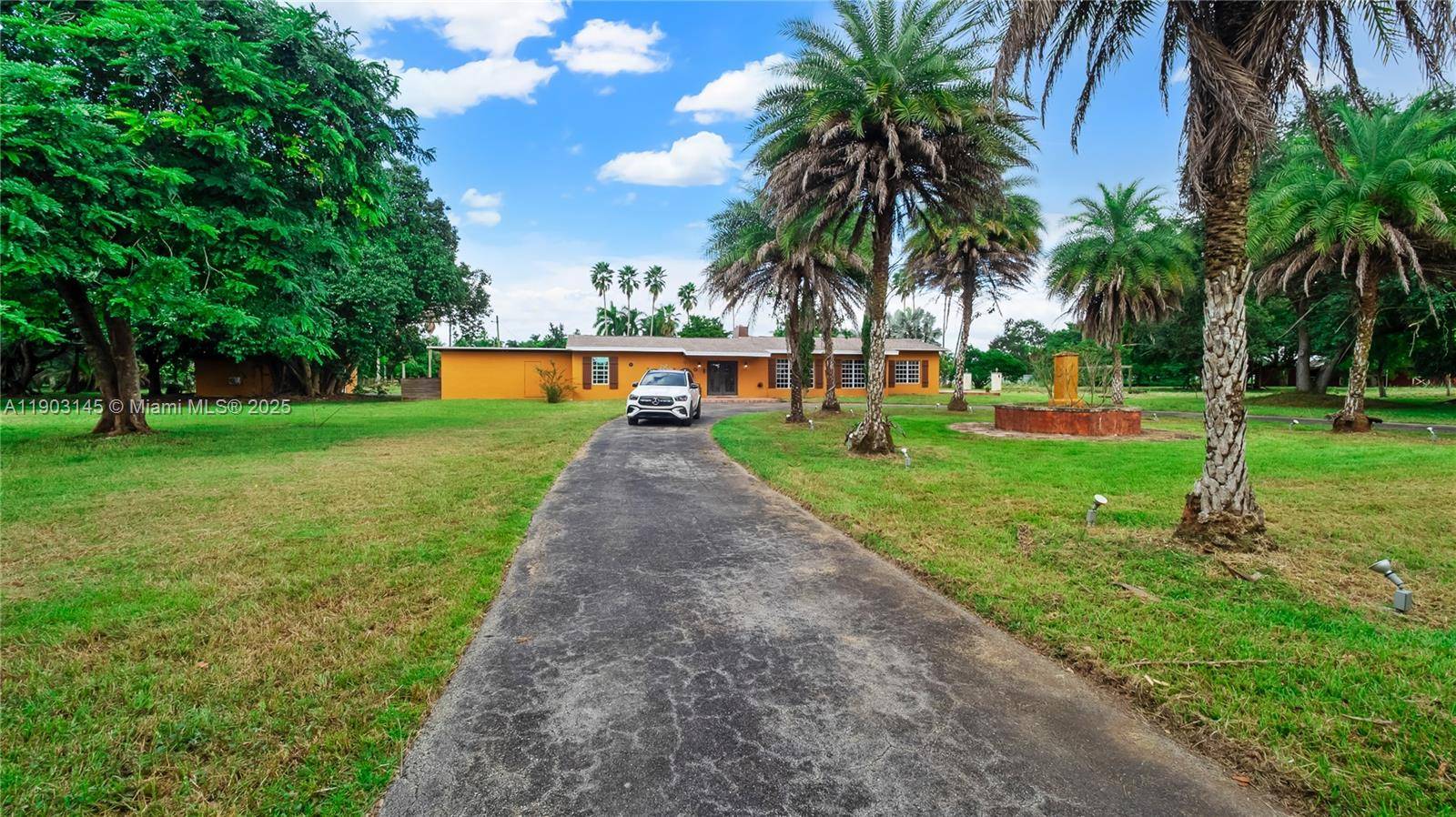 Enjoy peaceful country living on 3.