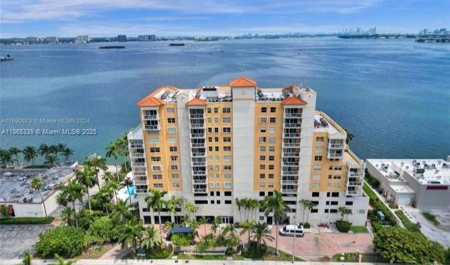 Gorgeous 2 Bedroom 2 Bathroom Condo in North Bay Village !