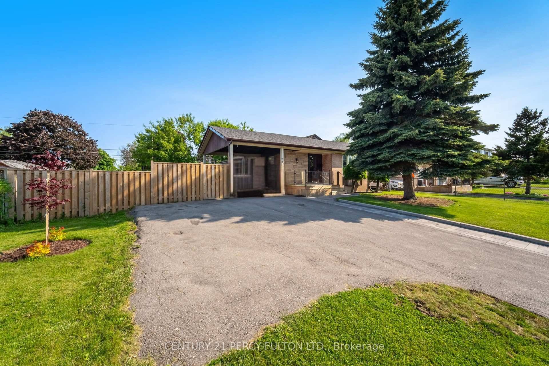 Updated 3 2 Bedroom Bungalow on a 55 Ft Lot in Sought After Neighbourhood of Bay Ridge Laminate Floors on Main Floors amp ; Basement Pot lights Kitchen With Quartz ...