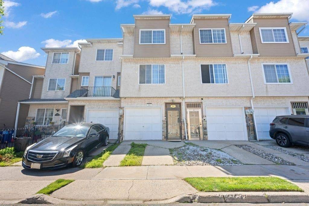 Largest Model in the Complex with Private Garage amp ; Yard !