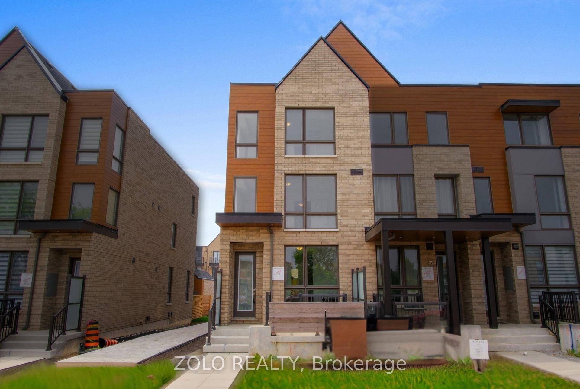4 bedroom, 4 bathroom freehold townhome overlooking the park, with a private backyard and rare side by side double car garage in the heart of North Toronto !