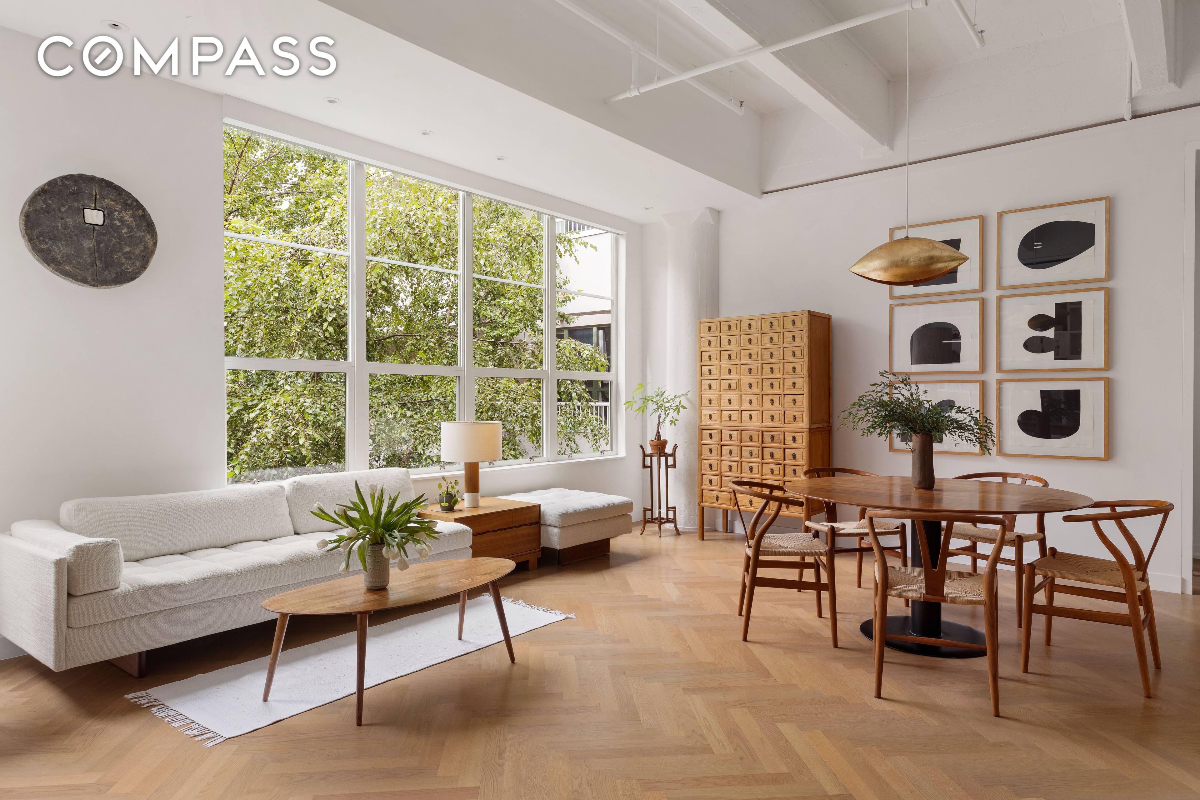 Welcome to A512 at the Austin Nichols building one of the only combination units in the building.
