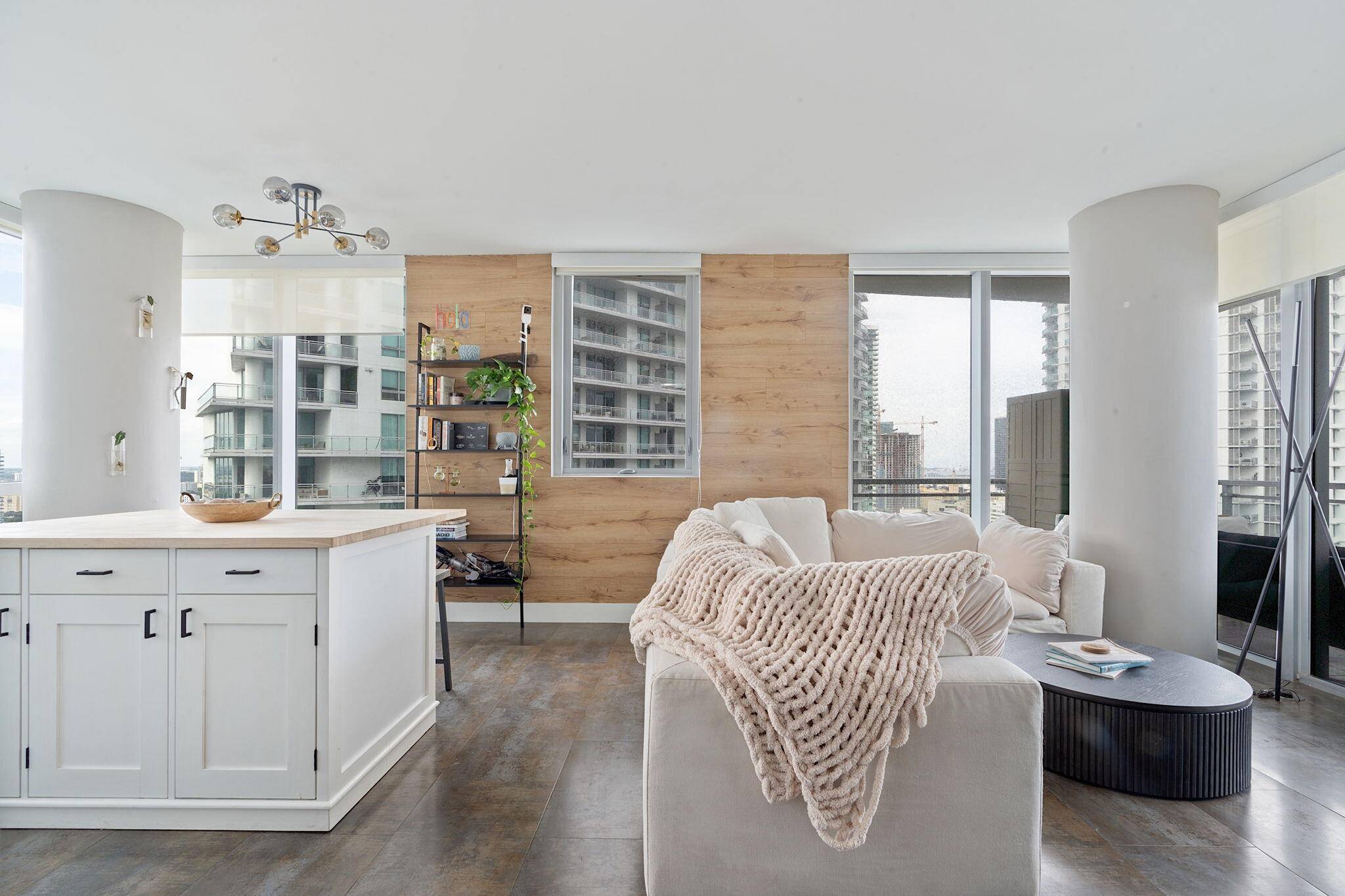 Completely renovated 2BD corner unit with stunning views overlooking Brickell and the Miami River.