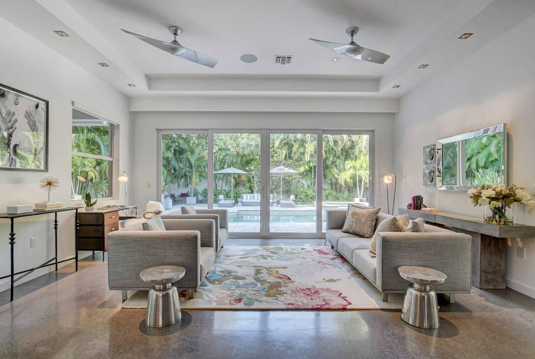 THIS STUNNING CONTEMPORARY HOME IS COMPLETELY RENOVATED !