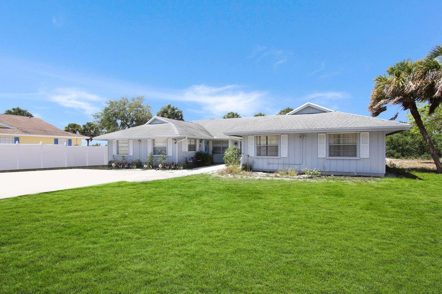 6 4 Duplex Income opportunity minutes from the beach !