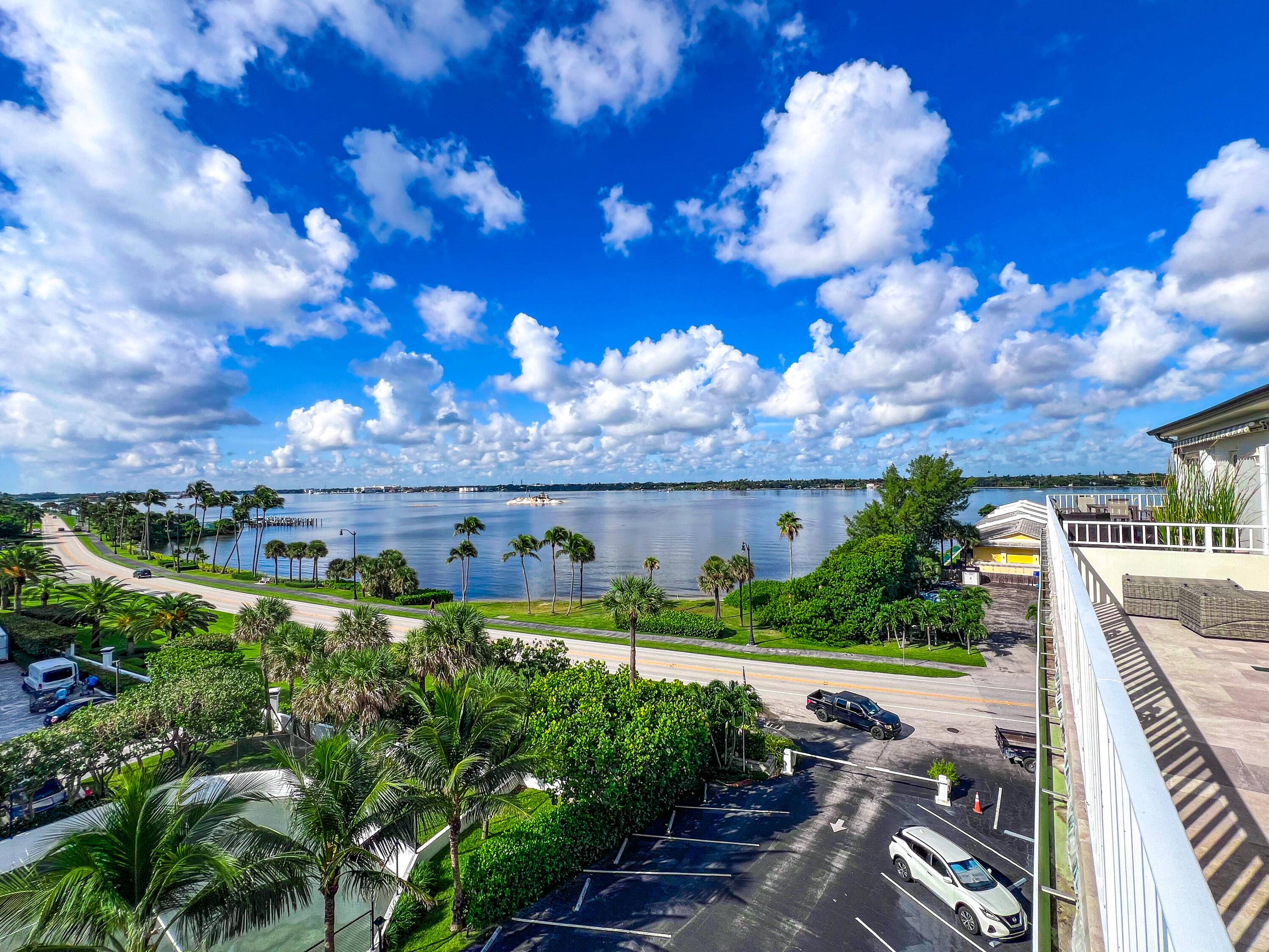 This amazing condo with ocean AND lake views is available for seasonal turnkey rental.