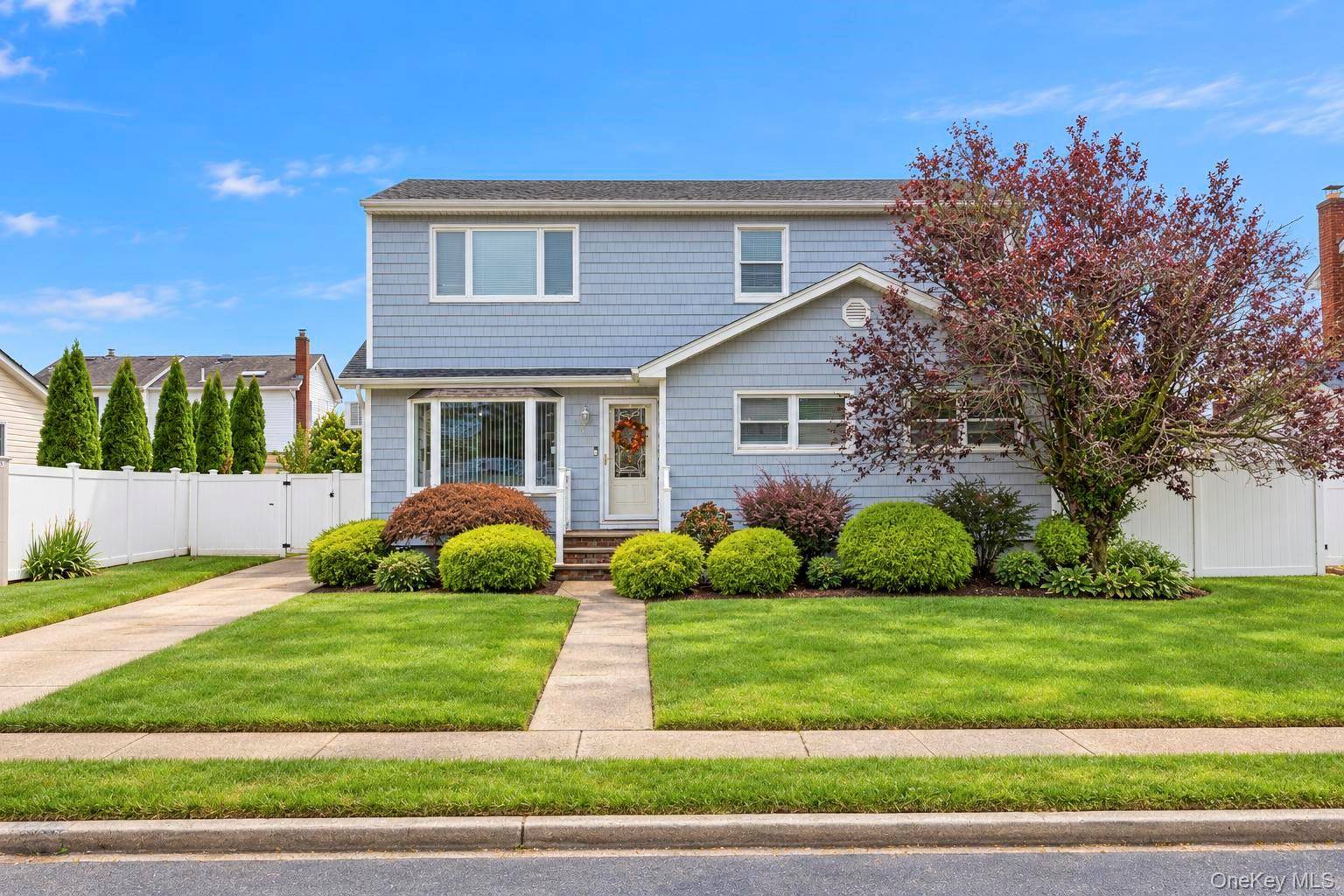 Welcome to this charming and spacious colonial located in the heart of Massapequa !
