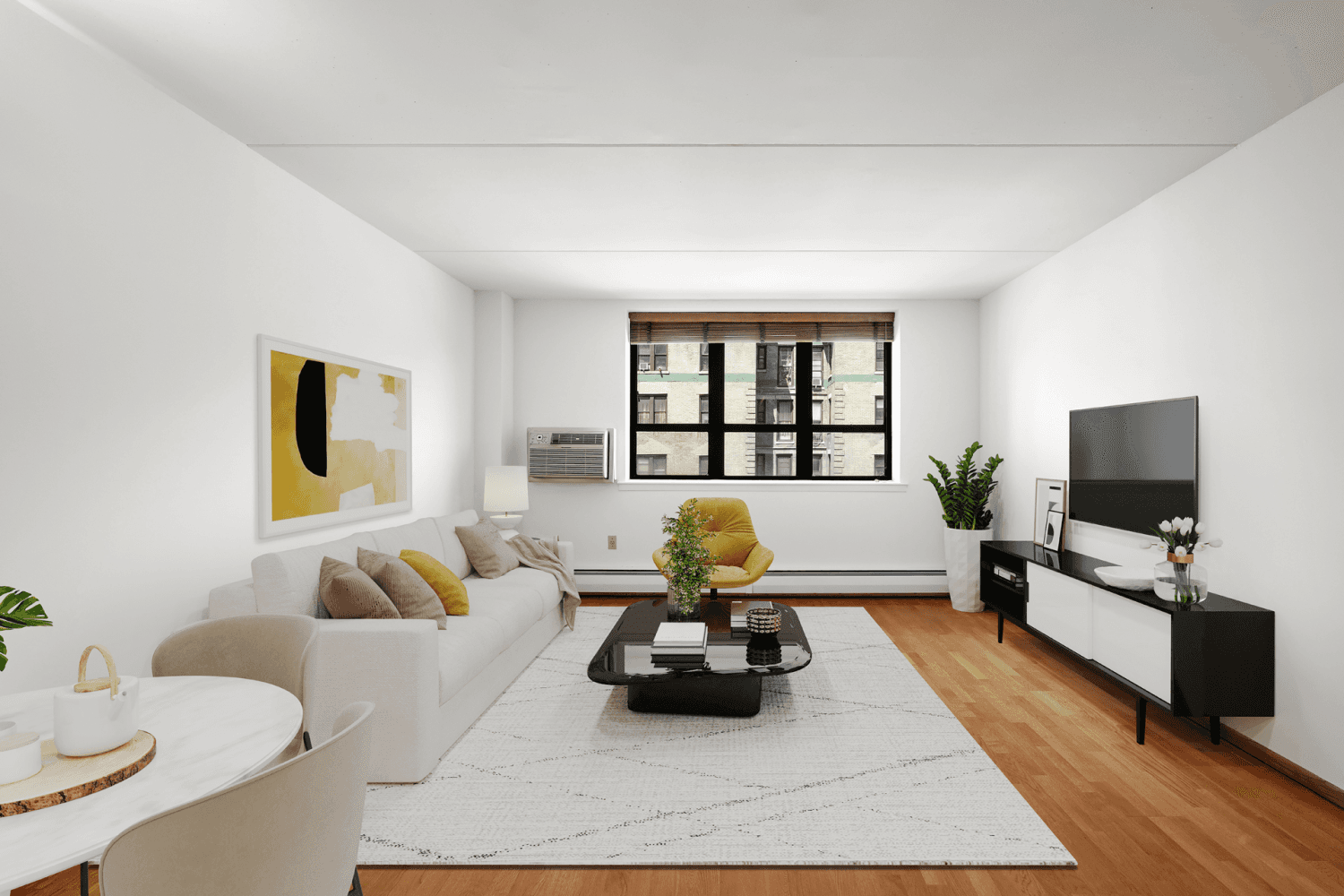 Welcome home to the largest 1 bedroom line at Towers on the Park, filled with light and overlooking the stunning Saint John The Divine and Morningside Park.