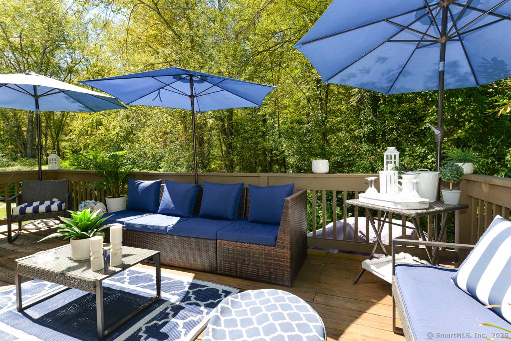 A beautiful renovated kitchen and perfect privacy off the deck await at this 2bed 2bath condo in all ages Heritage Crest !