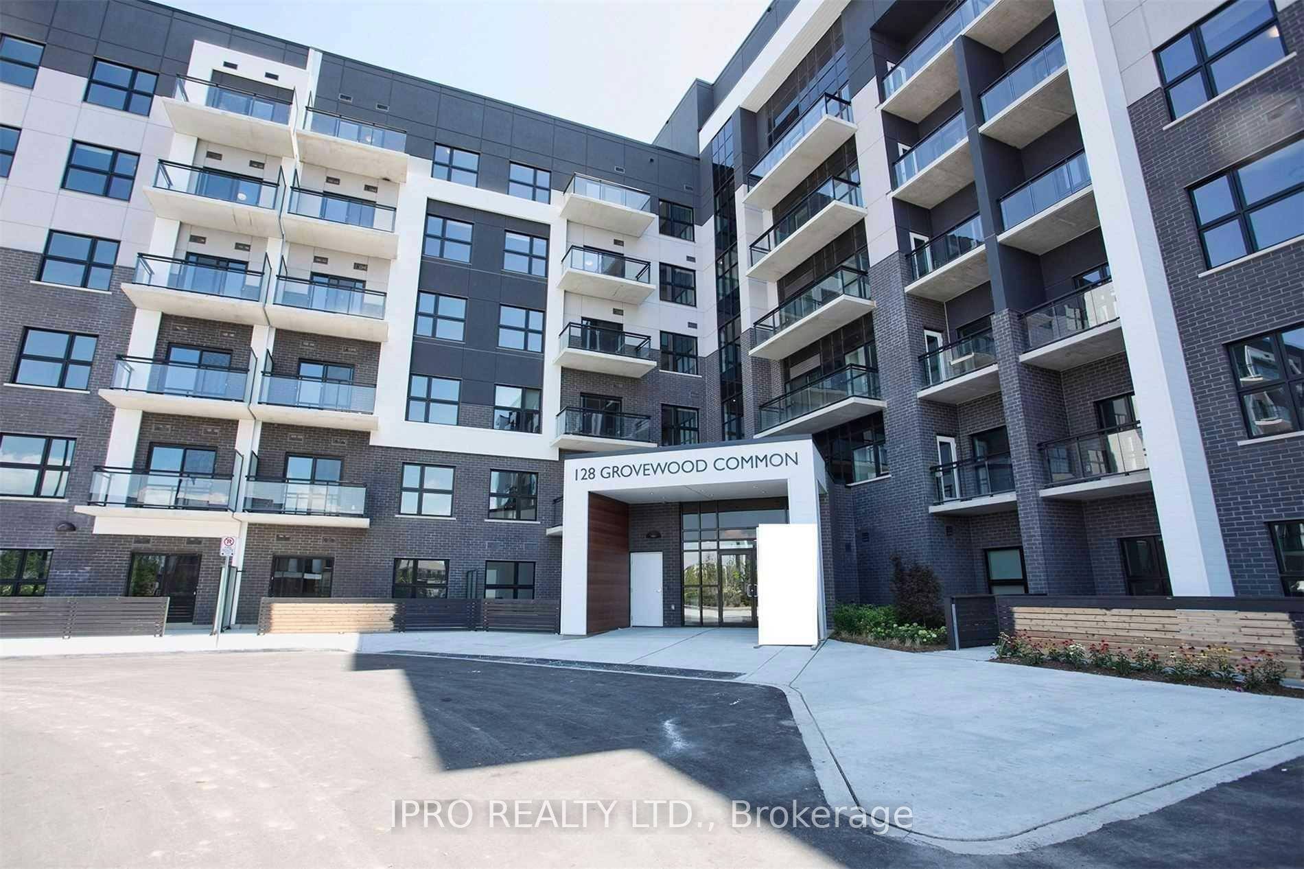 Stunning 1 Bedroom Penthouse In The Heart Of Oakville.
