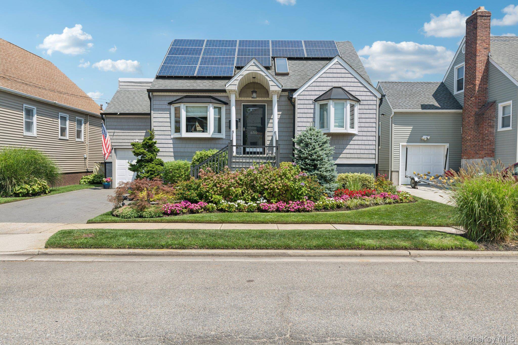 Welcome to this beautifully maintained 1, 800 sq ft waterfront gem owned and cherished by the same owner for 21 years !