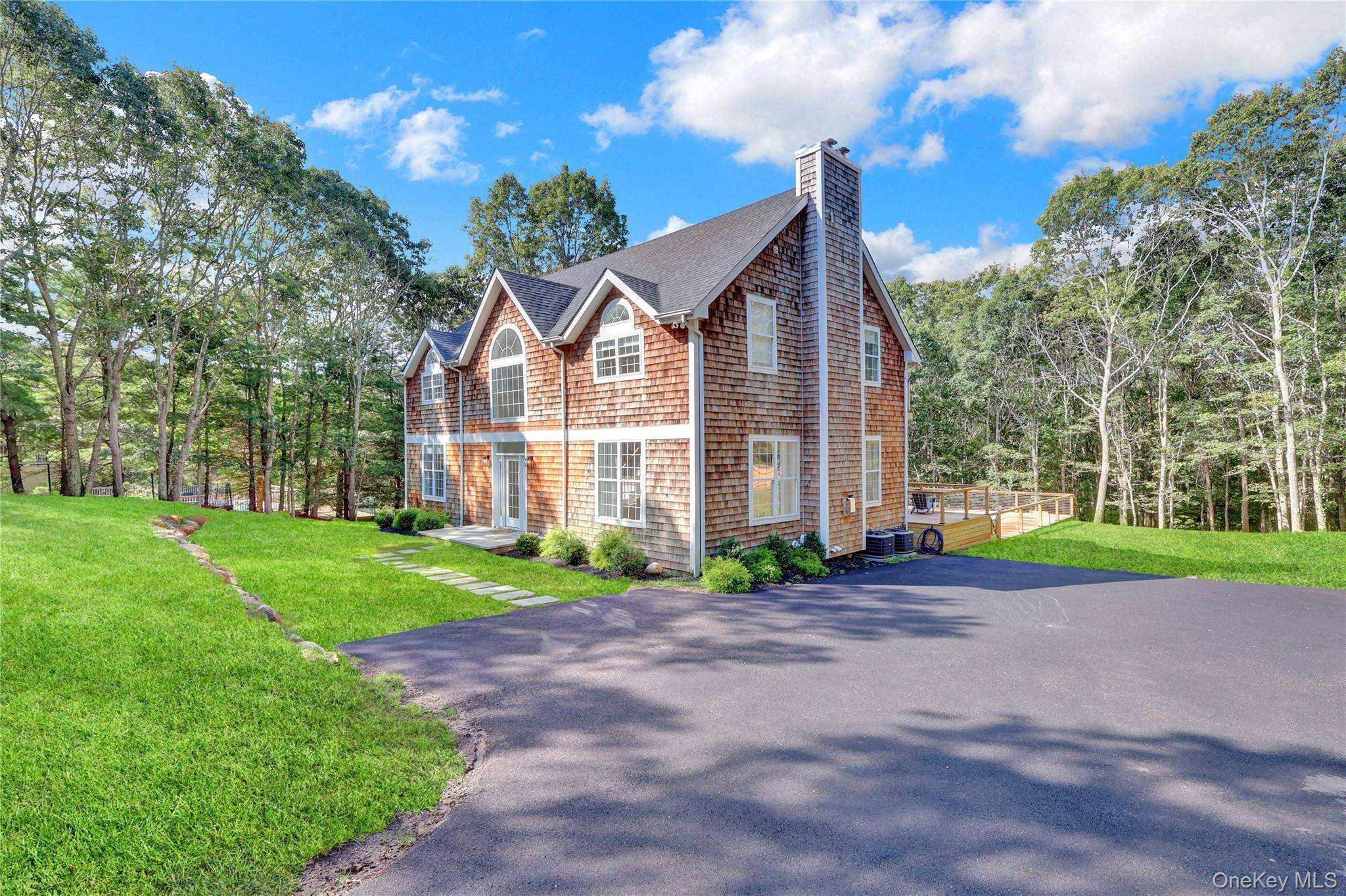 Exquisite. Secluded. Turnkey on a Cul De Sac.
