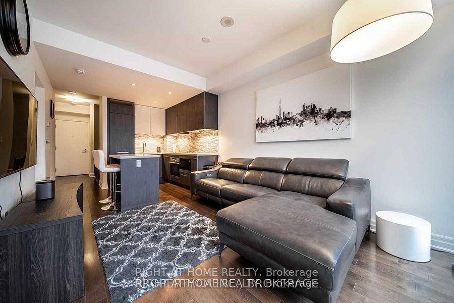 6 month lease ! Step into this beautiful, fully furnished condo and experience the perfect blend of comfort, style, and convenience in the heart of downtown Toronto.