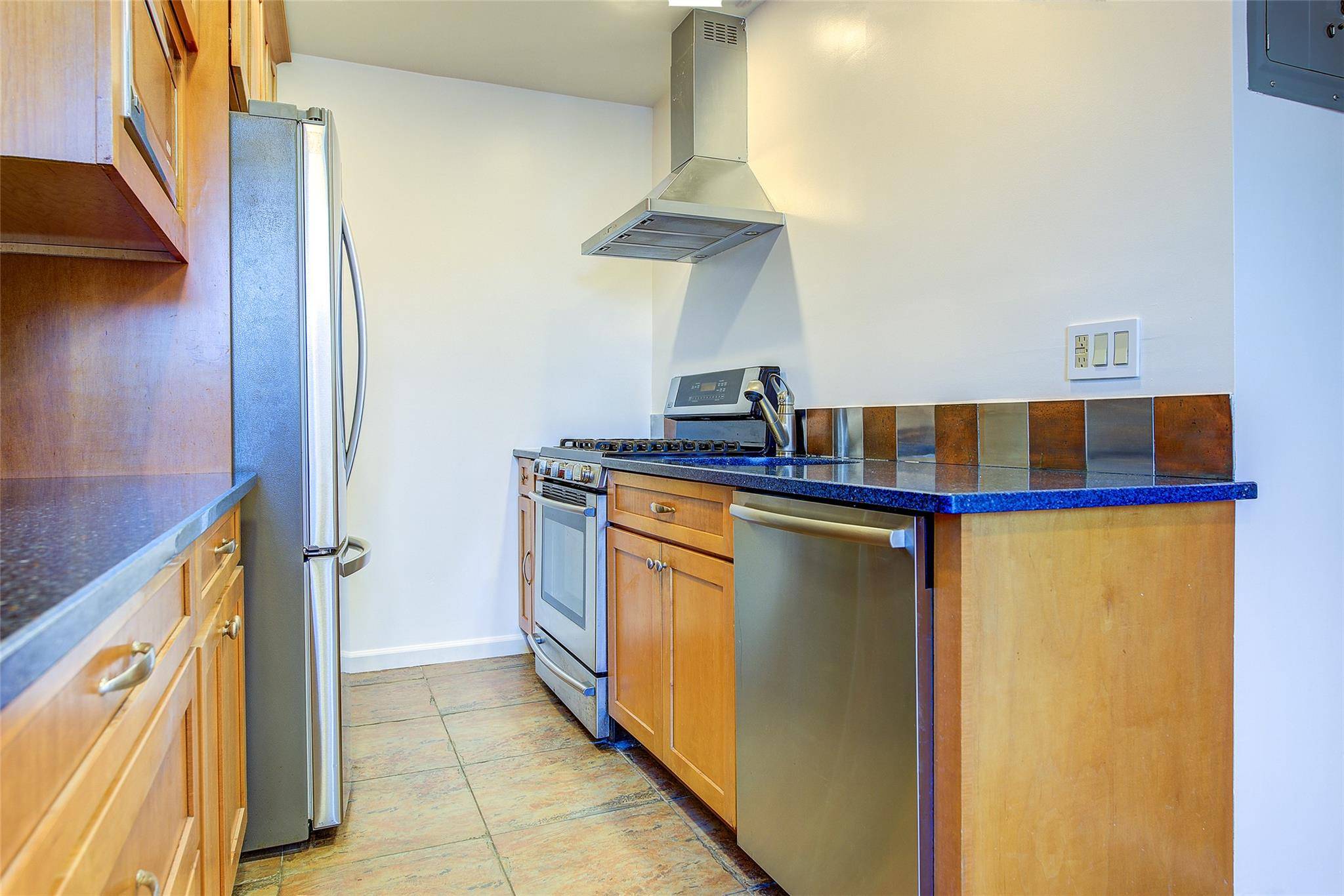 Renovated 2 Bedroom Co op in the Heart of Rego Park Move in ready and beautifully updated, this spacious 2 bedroom, 1 bath co op offers 1, 032 square feet ...