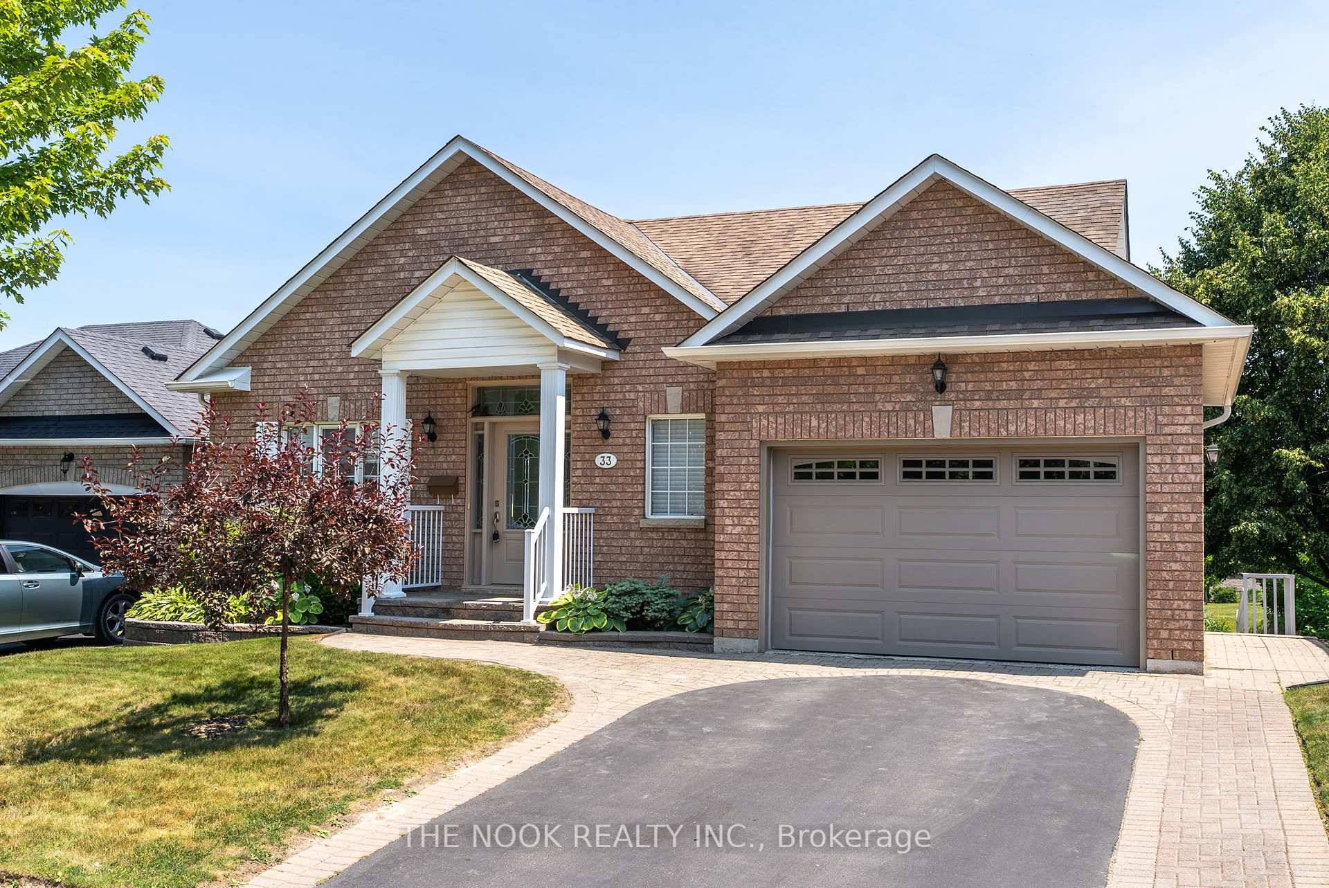Welcome to Canterbury Commons, an exceptional adult lifestyle community in the heart of Port Perry.