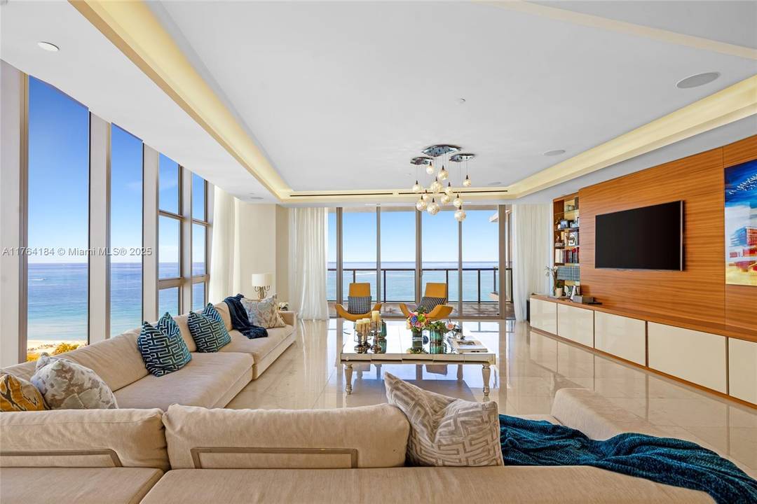 Located in the heart of Miami s most Exclusive Oceanfront neighborhood, St.