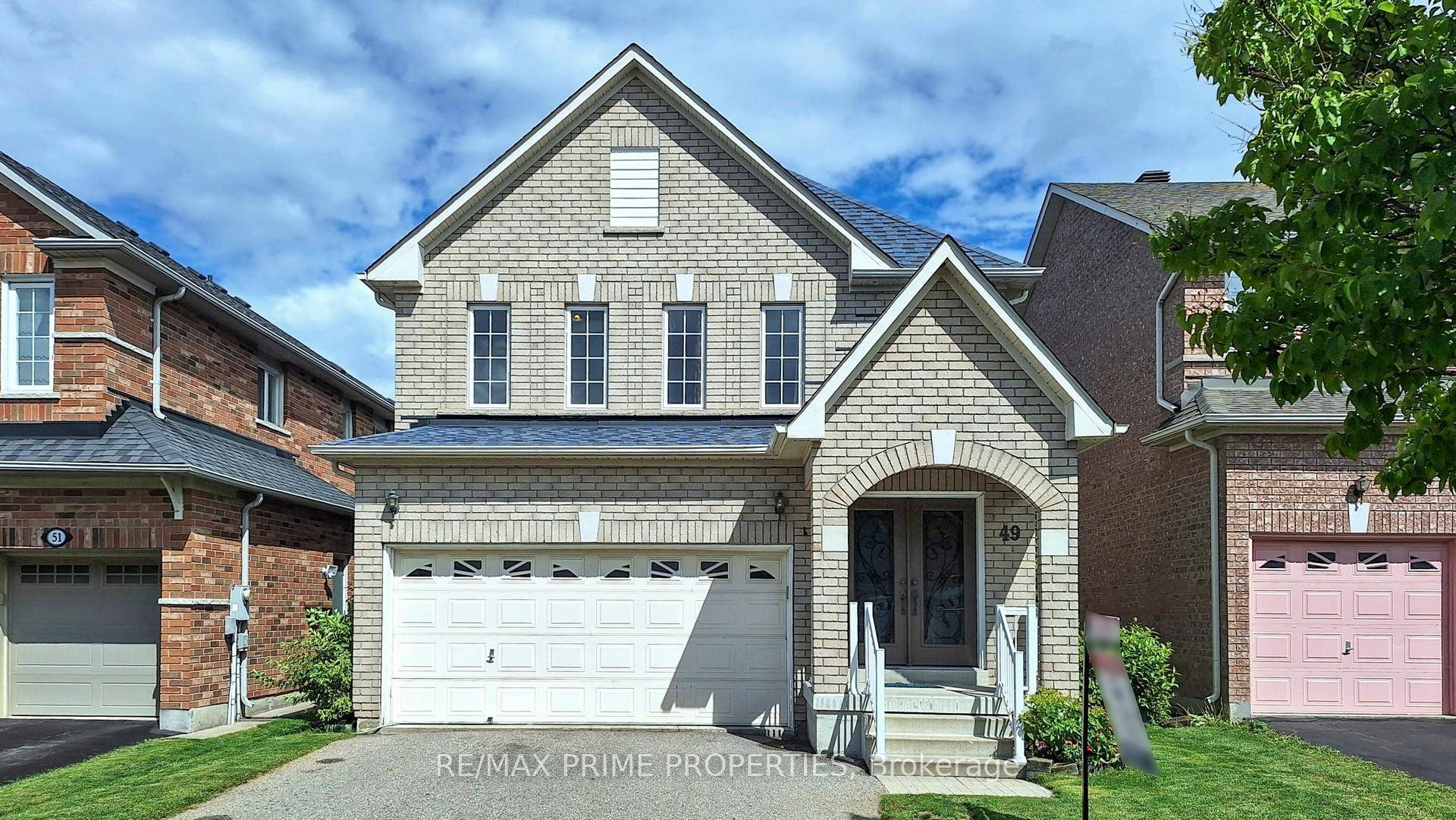 Well Maintained, Original Owners, 4 Bedroom Detached Home With Inviting amp ; Upgraded Double Door Entry In Prime South Unionville.