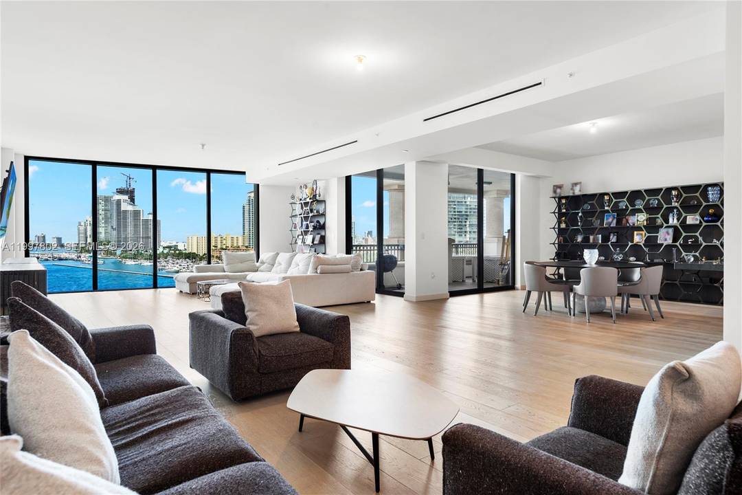 Own the pinnacle of luxury living at Fisher Island s newest masterpiece, Palazzo Della Luna.