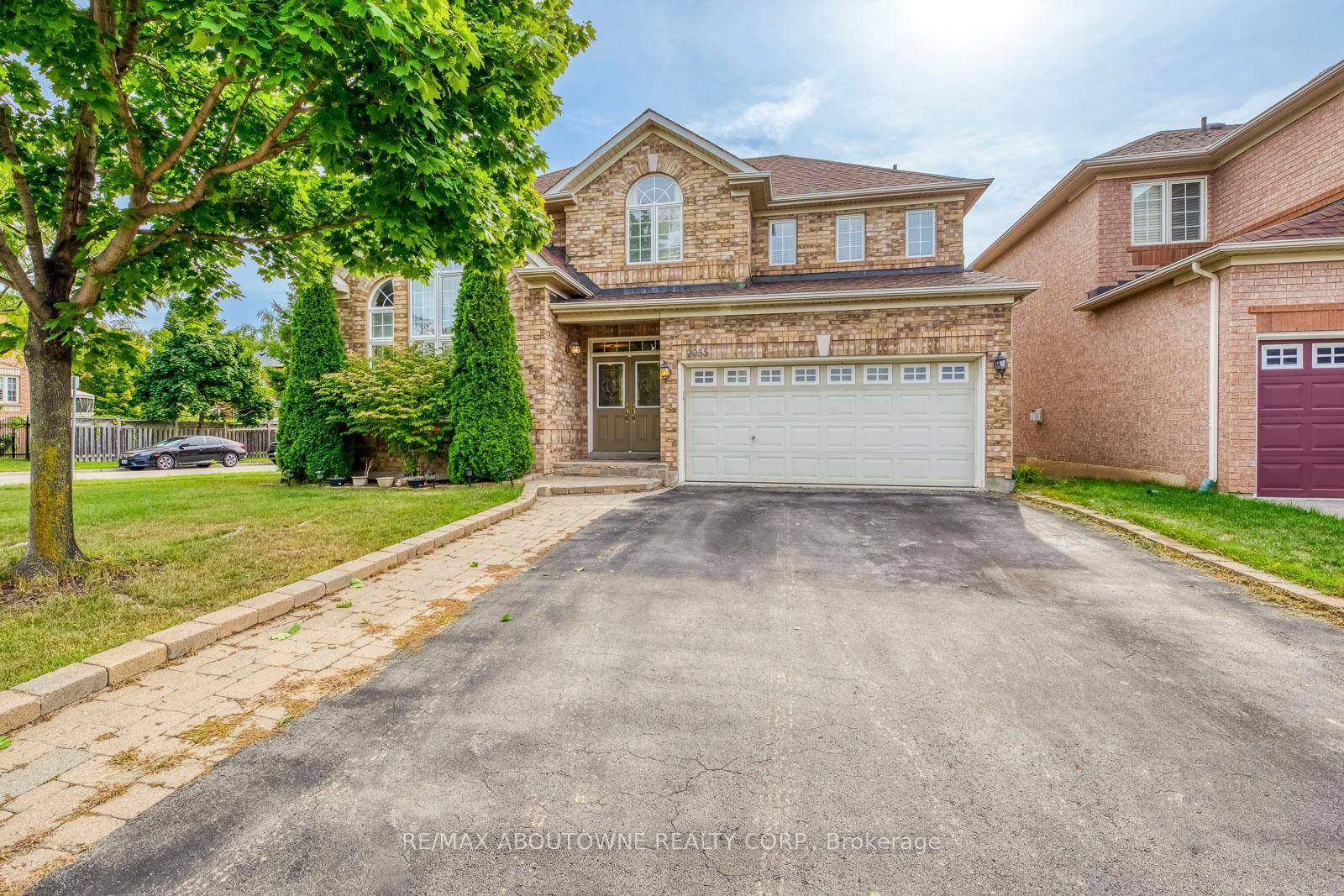 Spacious 3 1 Bedroom Detached Home for Lease in Sought After Westmount.