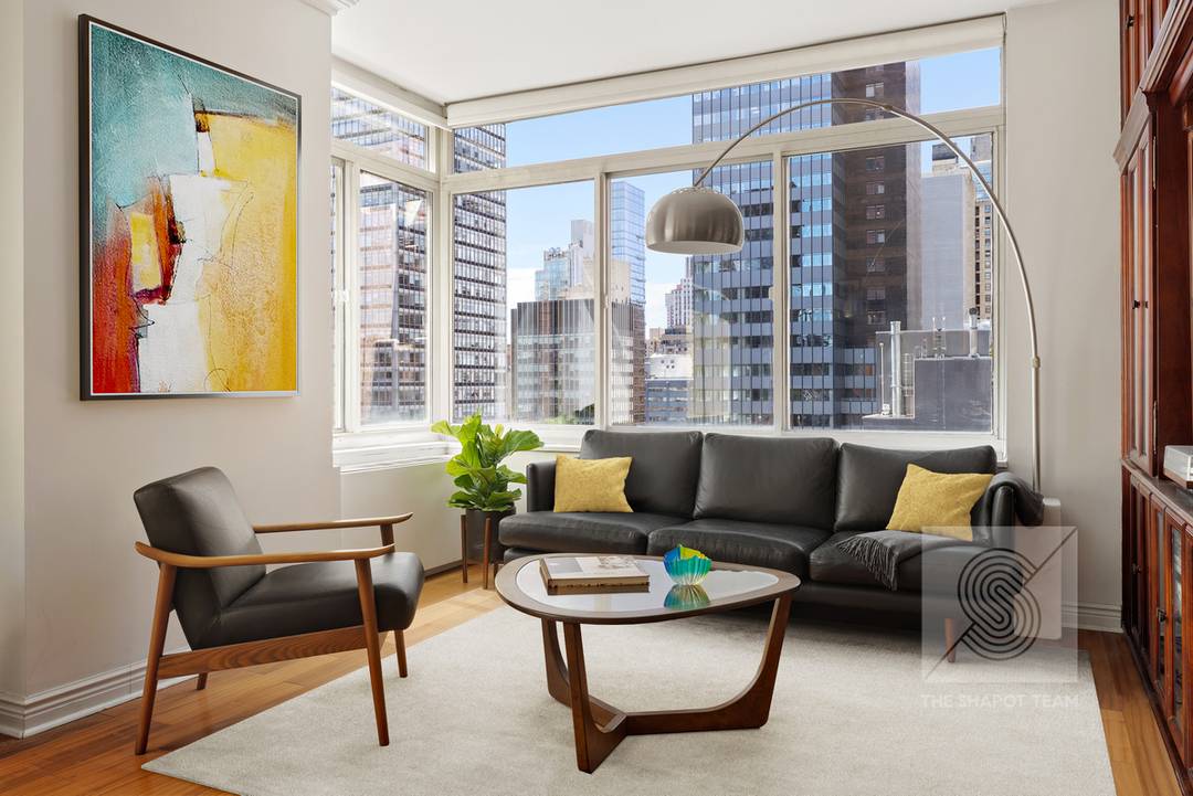 WE VE GOT VIEWS FOR YOU !