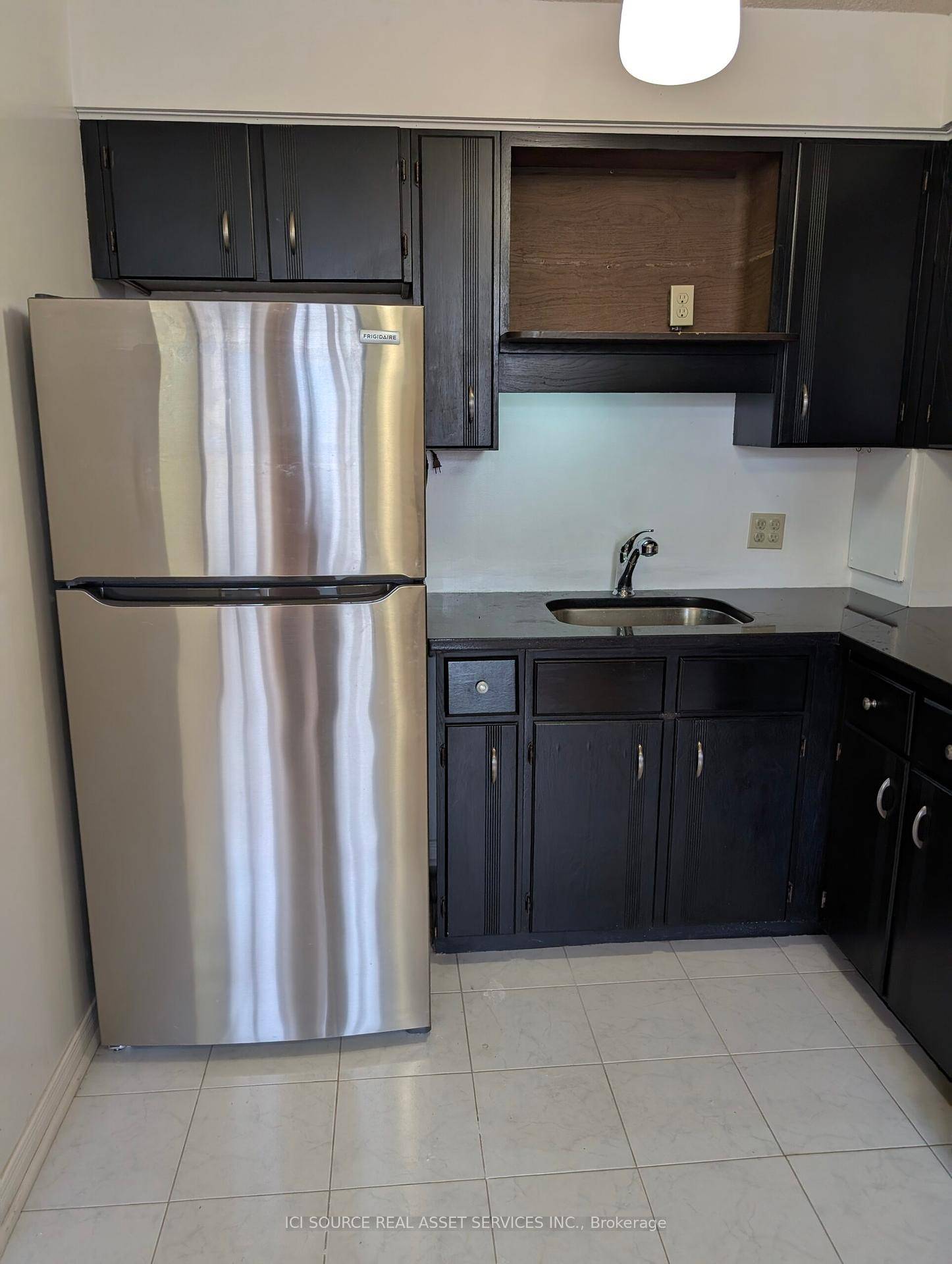 Bright, spacious, move in ready 1 bedroom, 1 bathroom co op apartment in a well managed 55 building.