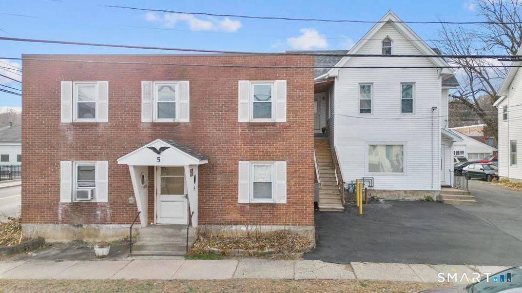 5 7 Upson St is a 10 unit multifamily offering an attractive opportunity to acquire scale at a strong basis in Bristol, CT.