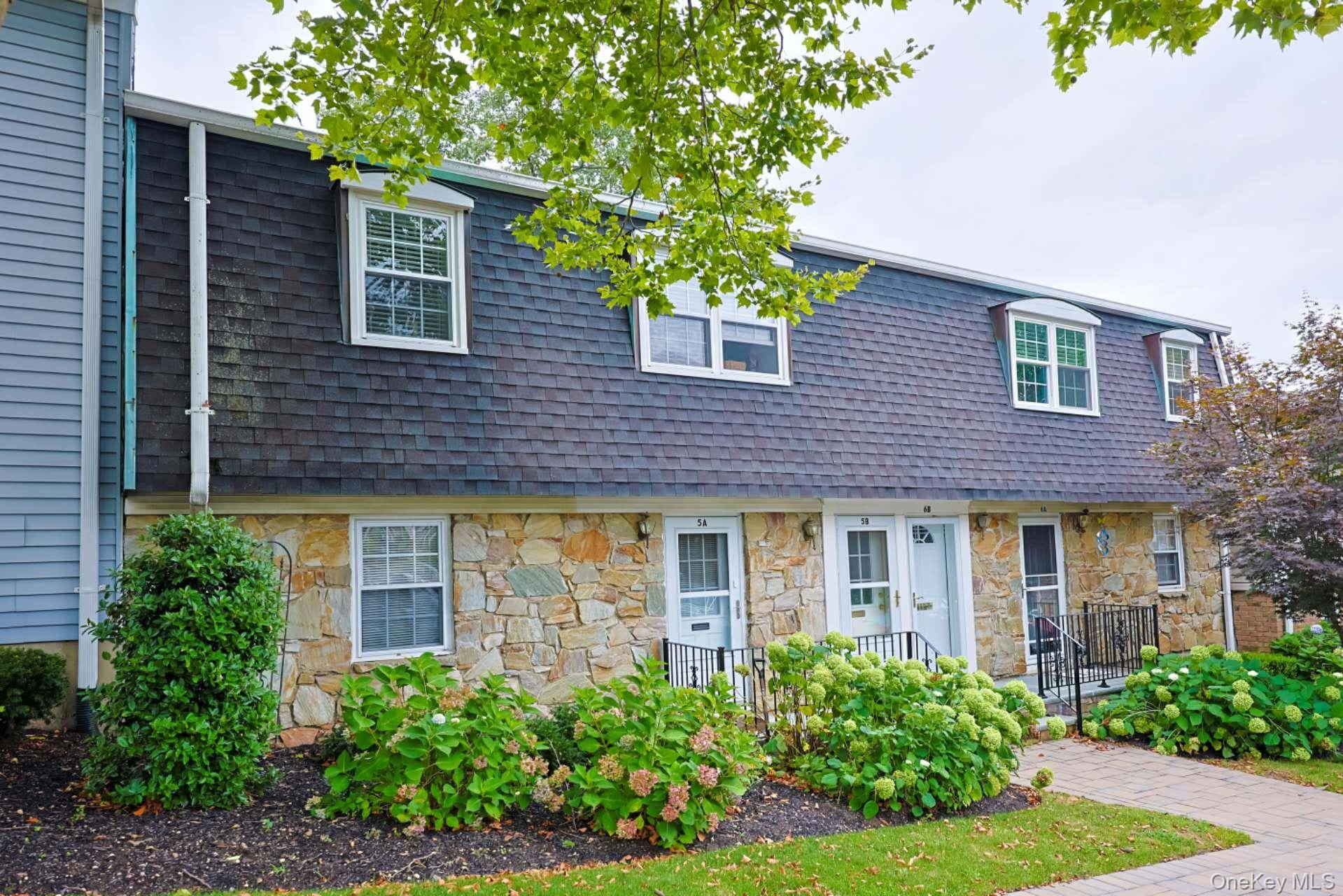 Beautiful 1 Bedroom, 1 Bath First Floor Co op at Oyster Bay s top of the harbor.