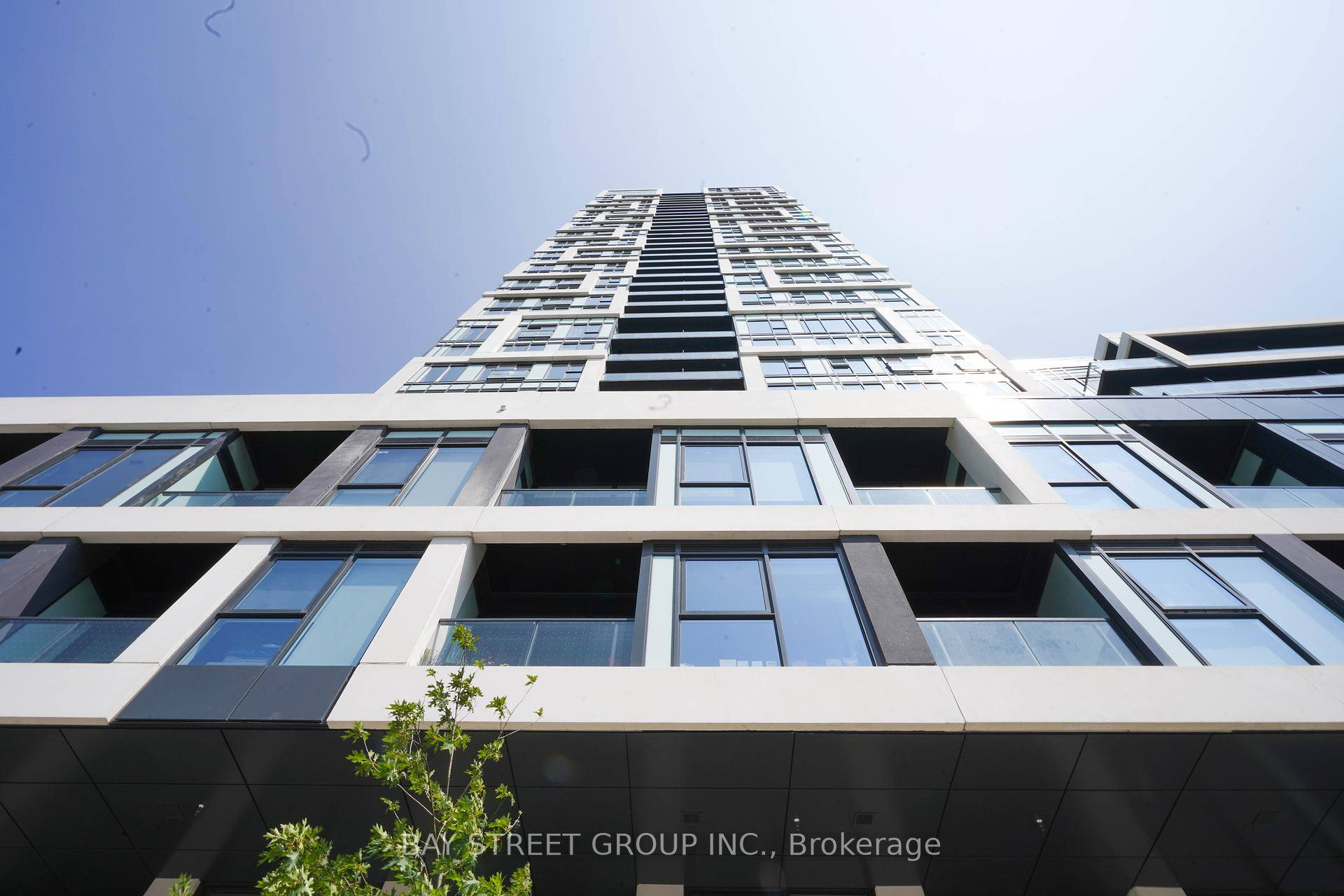 Welcome to your new luxury home at River amp ; Fifth !