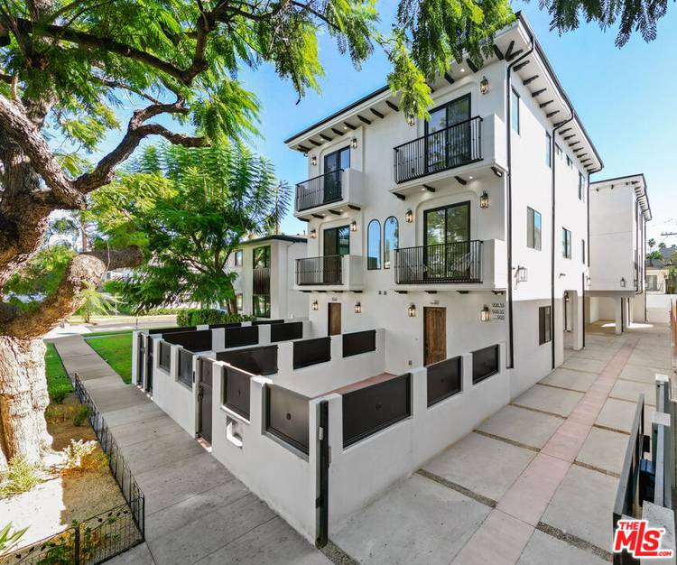 904 S Shenandoah St 3BR Beverlywood La