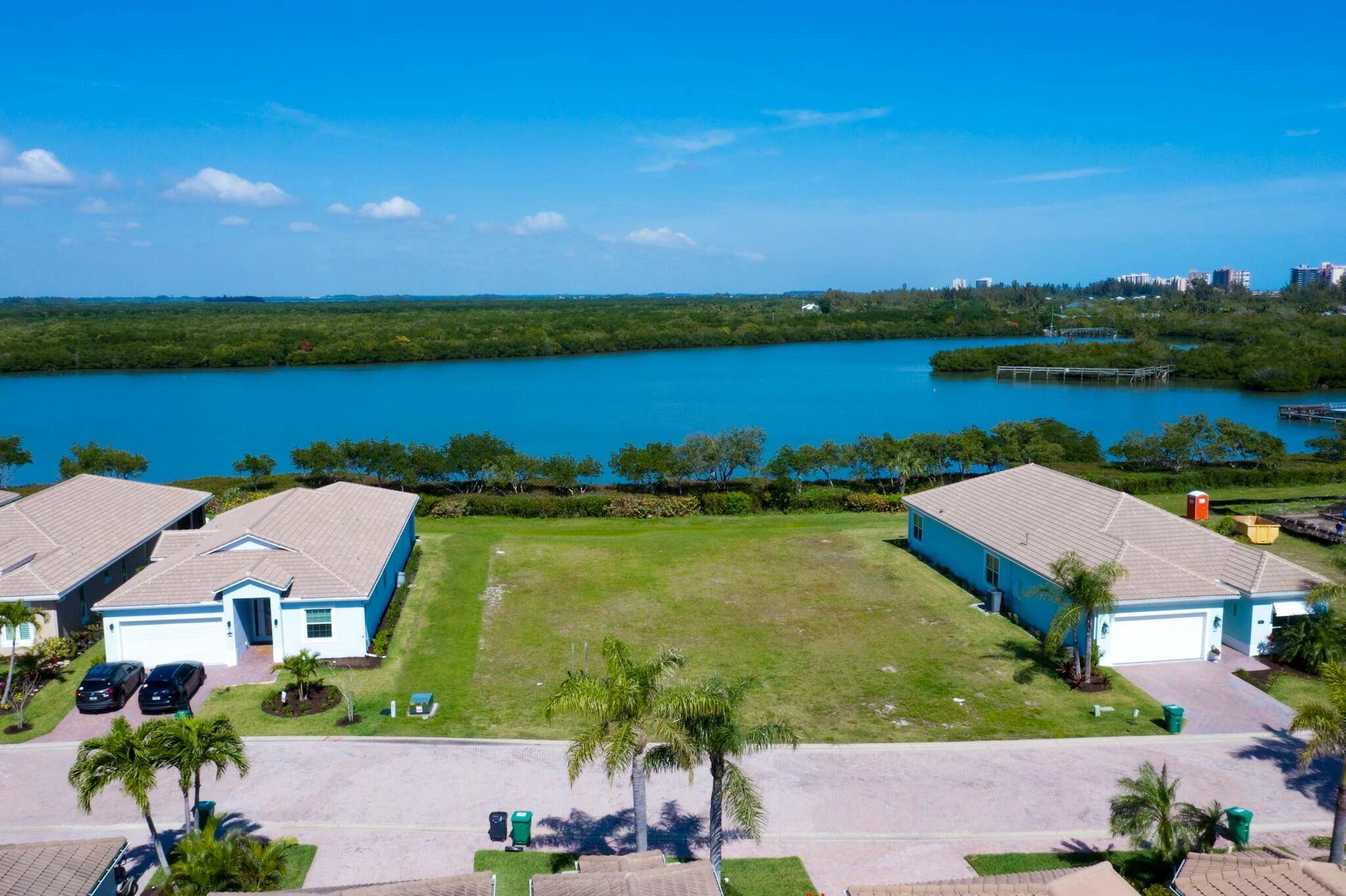 Don't miss your chance to build your own paradise in one of the most timeless waterfront locations.