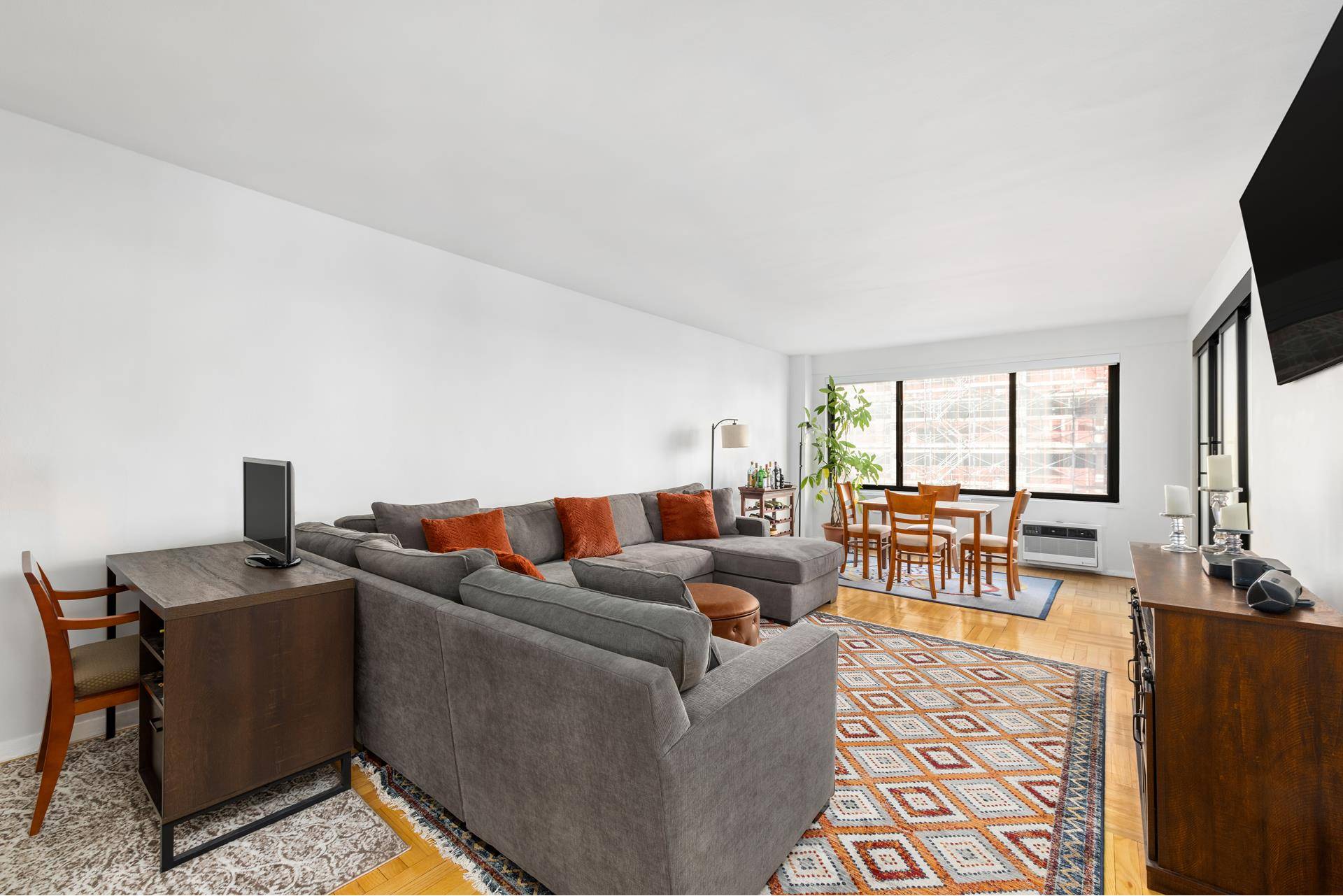 Residence 9D at 200 East 36th Street is a beautifully renovated and spacious true 1 bedroom convertible 2 bedroom apartment.