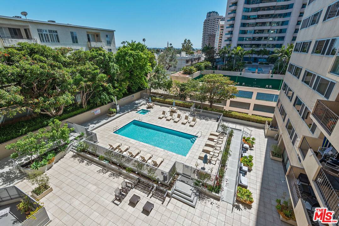 10450   Wilshire Blvd 1BR Westwood La