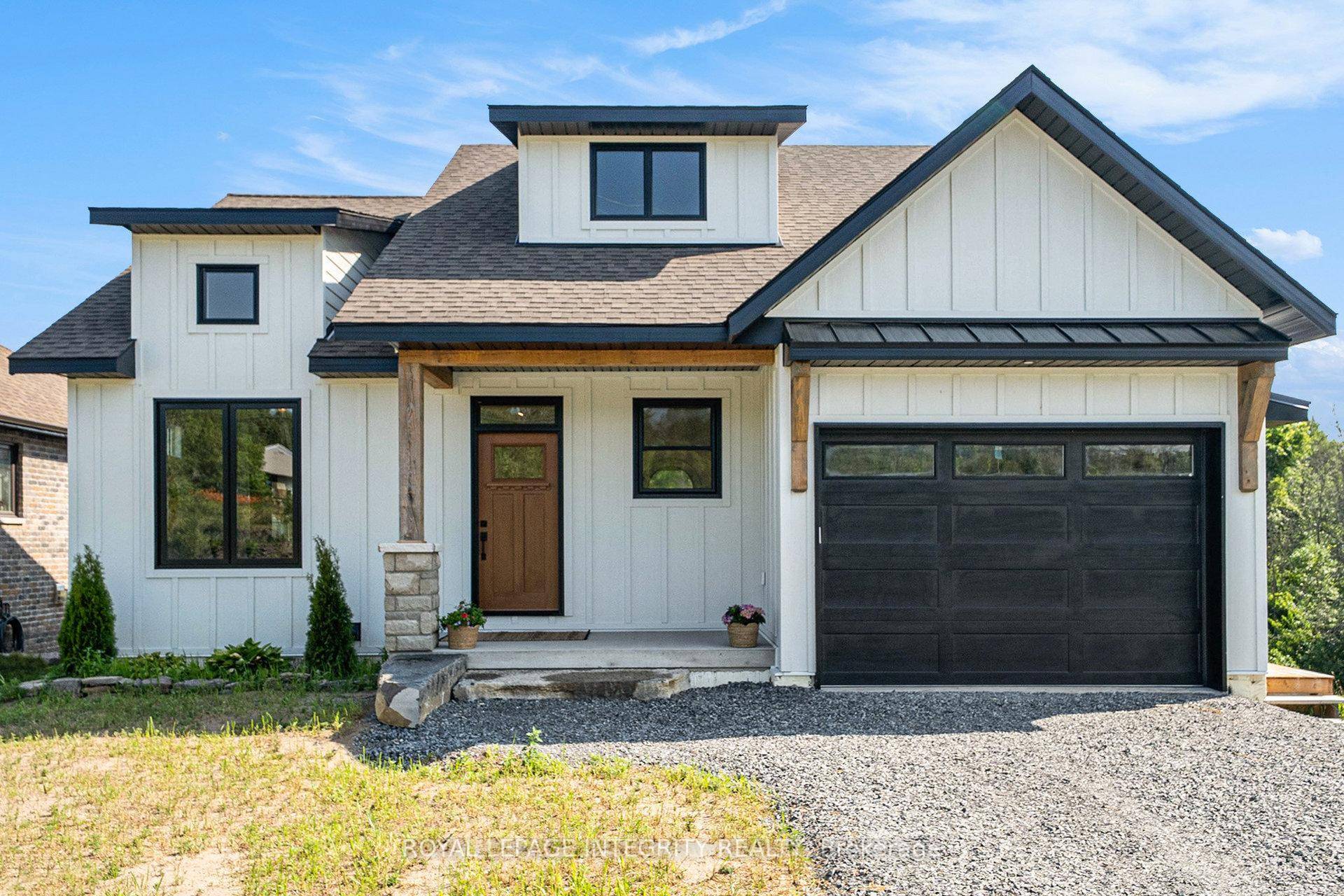 Client RemarksStunning Custom Built Bungalow with Walk Out Basement overlooking Upper Rideau Lake.