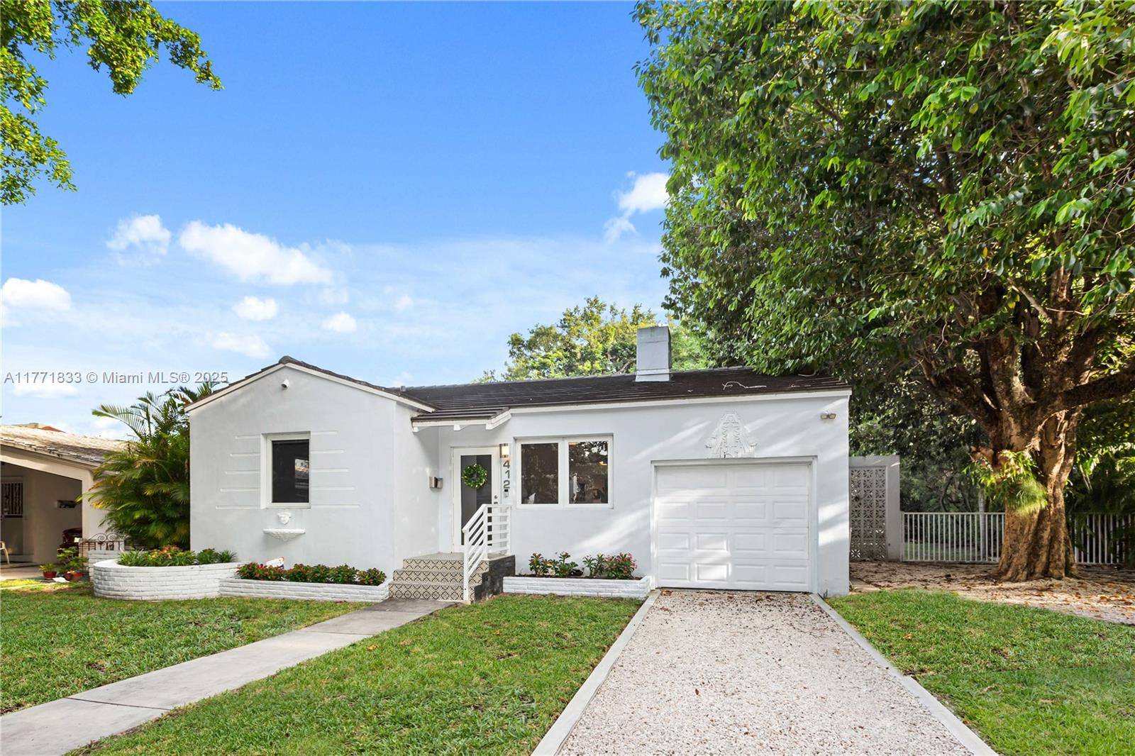 Lovely Mediterranean Coral Gables home with 3 Bedrooms, 3 baths on a large 8, 475 sq.