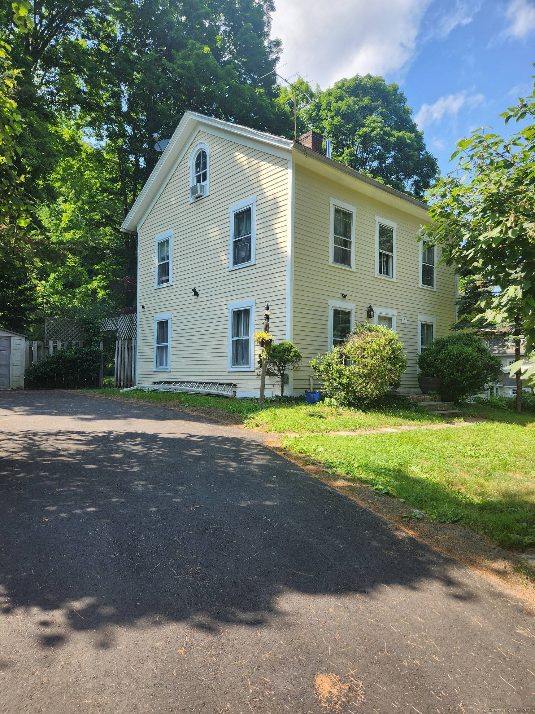 Great 4 bedroom home home with a separate 1 bedroom apartment Beautiful home in Newtown with the best schools.