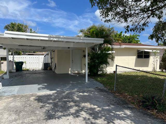 Great opportunity to own this 3 bedroom, 2 bath single story home with tile floors throughout.