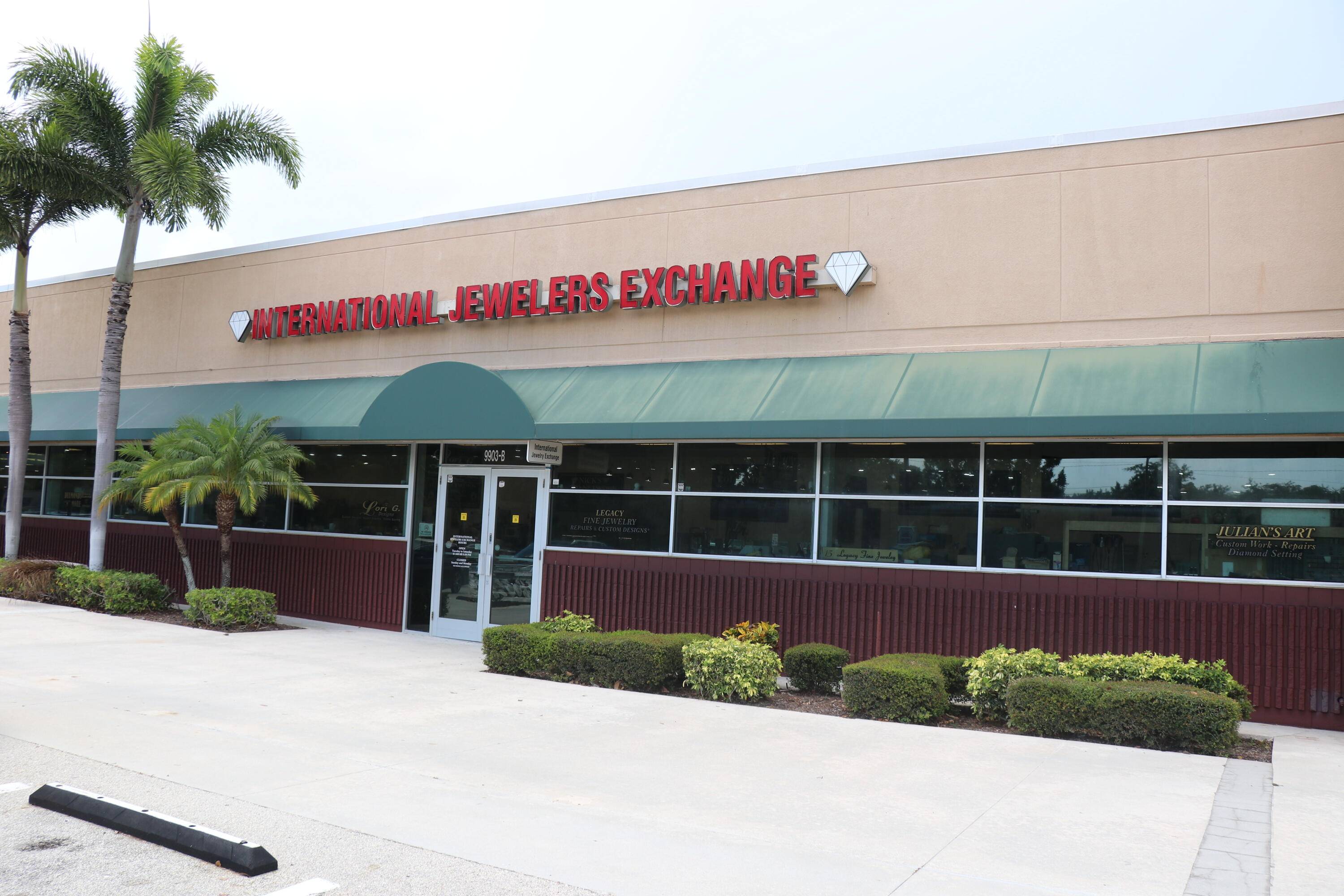 This is a greatly established watch Jewelry repair shop within the International Jewelers Exchange in Boynton Beach.