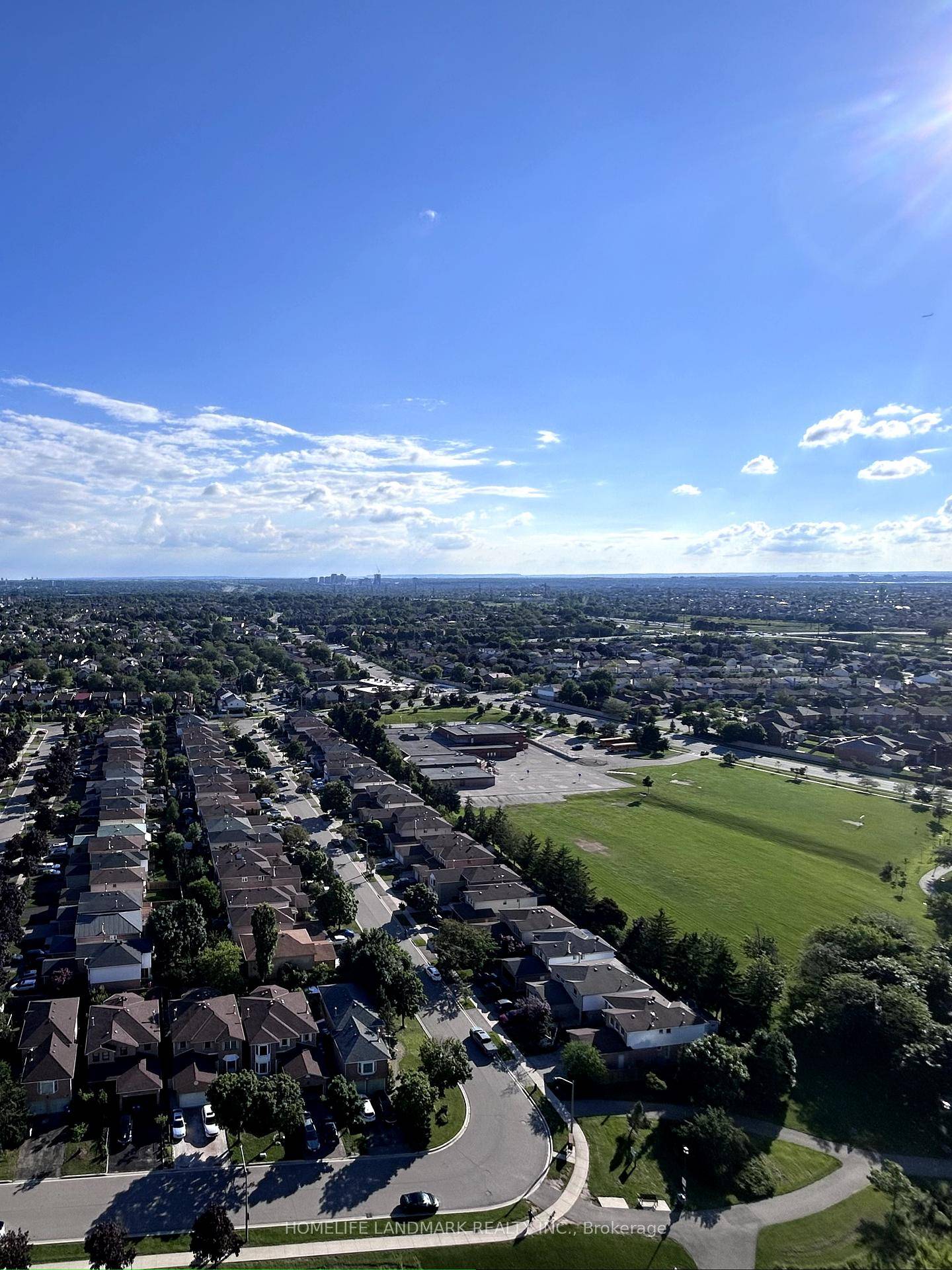 Beautiful Unobstructed View !
