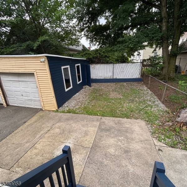 Back on market. Buyer didn't perform mortgage.