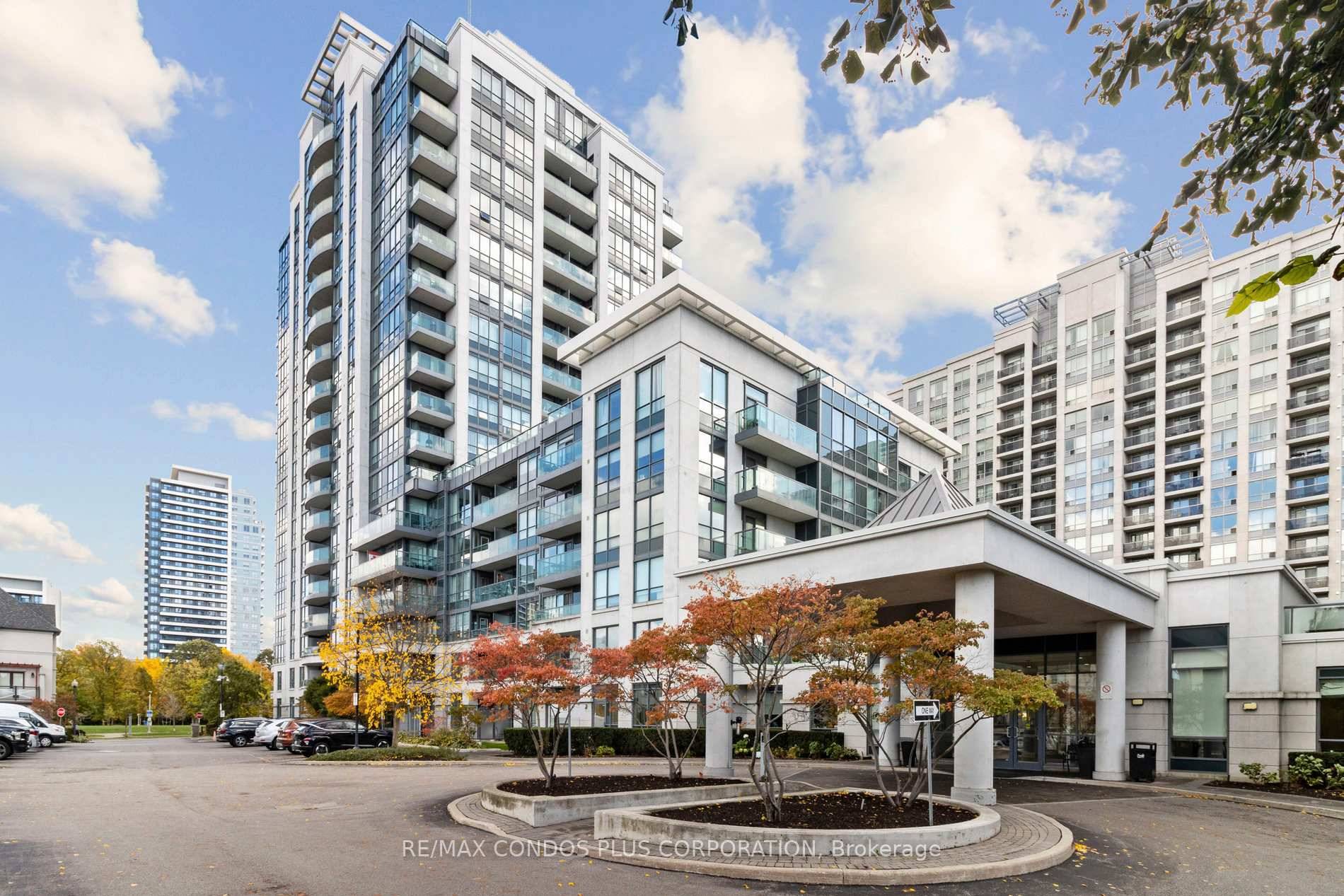 This spacious and stylish split bedroom corner suite featuring 9 ft ceilings, offers over 889 sq ft of luxury living space, two full bathrooms, two large proper bedrooms, and a ...