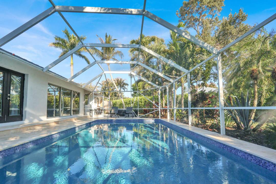 Available 2026 Off Season from May 1 Nov 1.