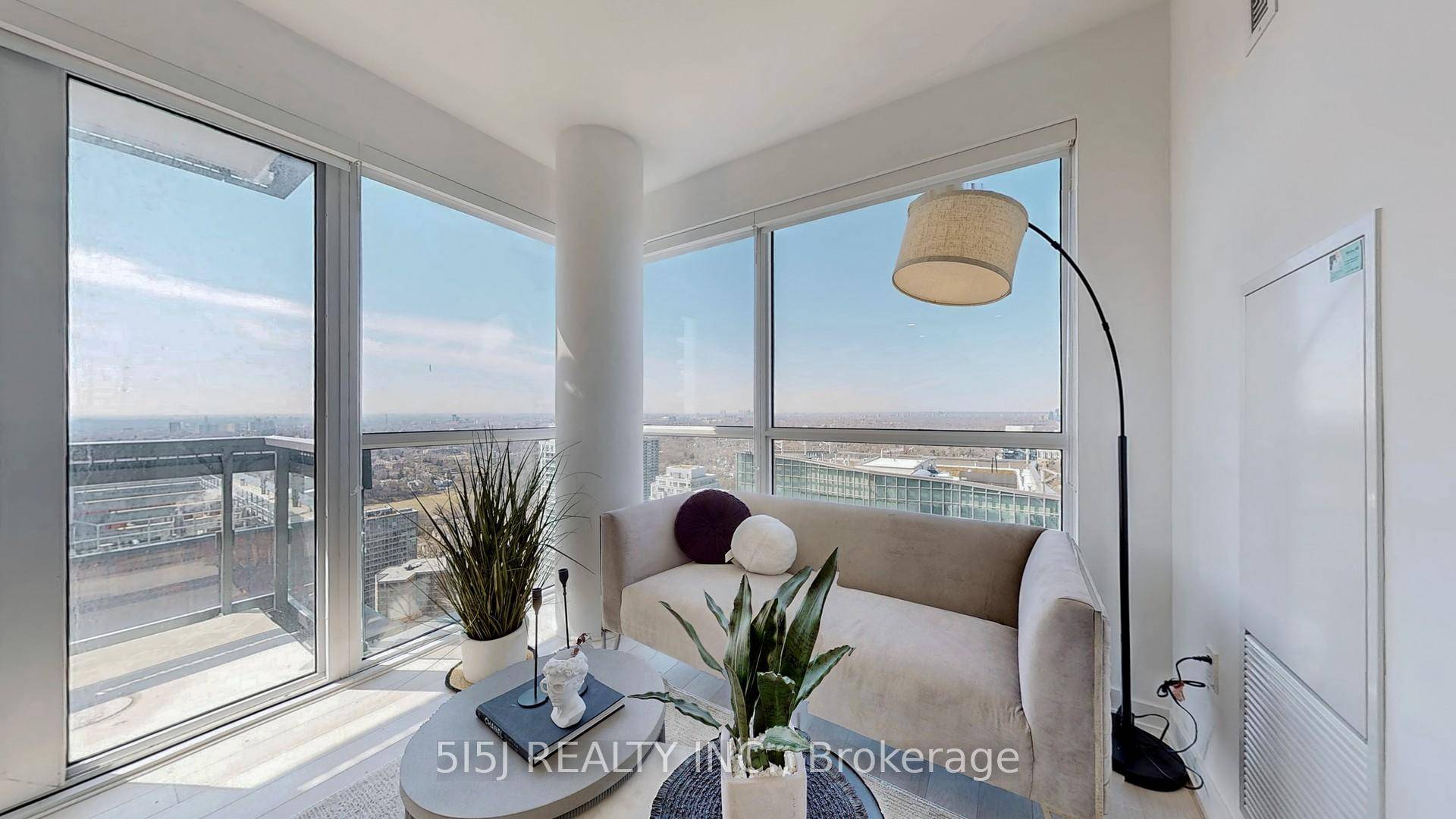 A FLAWLESS CORNER UNIT in a Prime Location Dont Miss This Rare Opportunity !