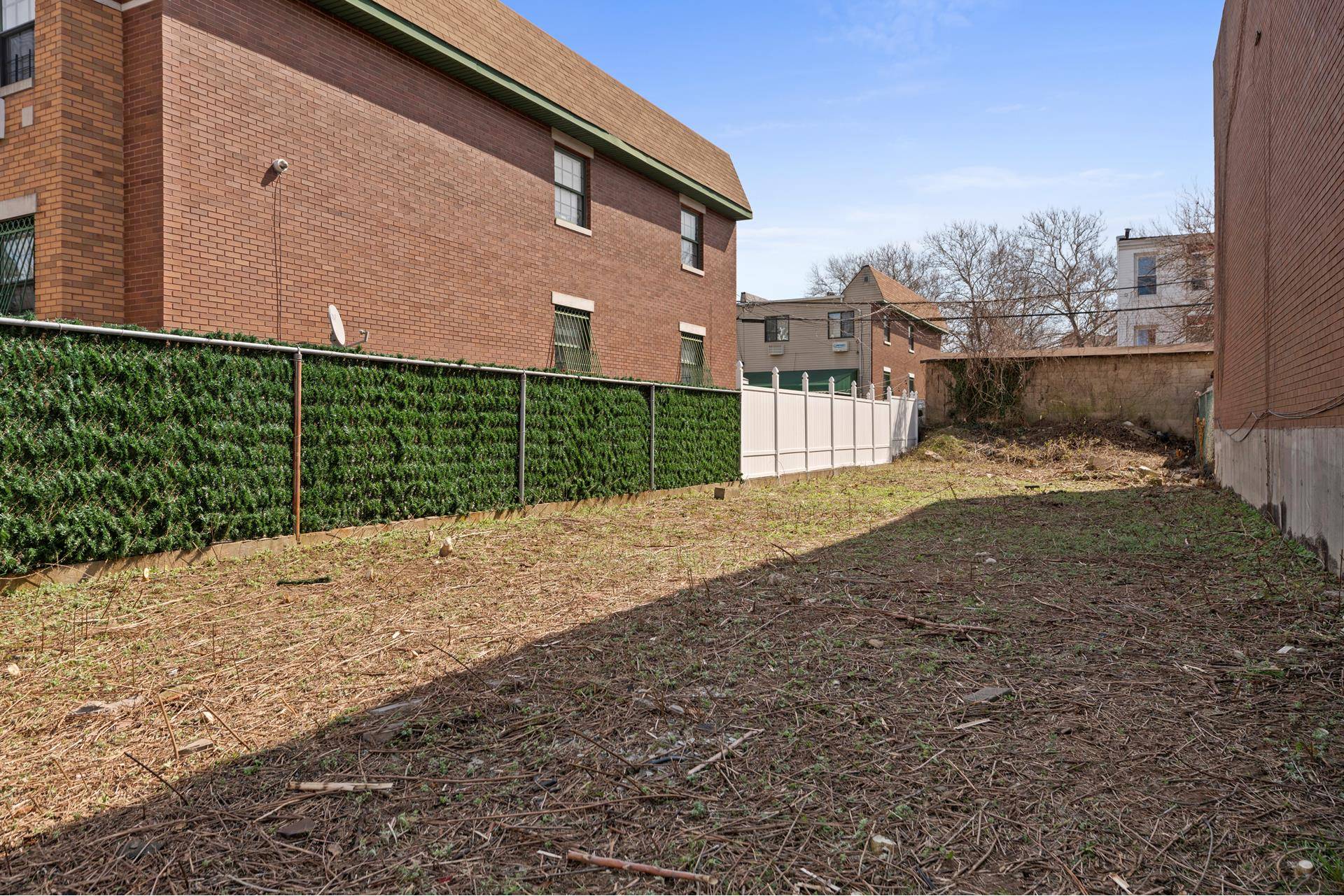 This beautifully vacant plot of land is perfectly located at Bedford Stuyvesant.