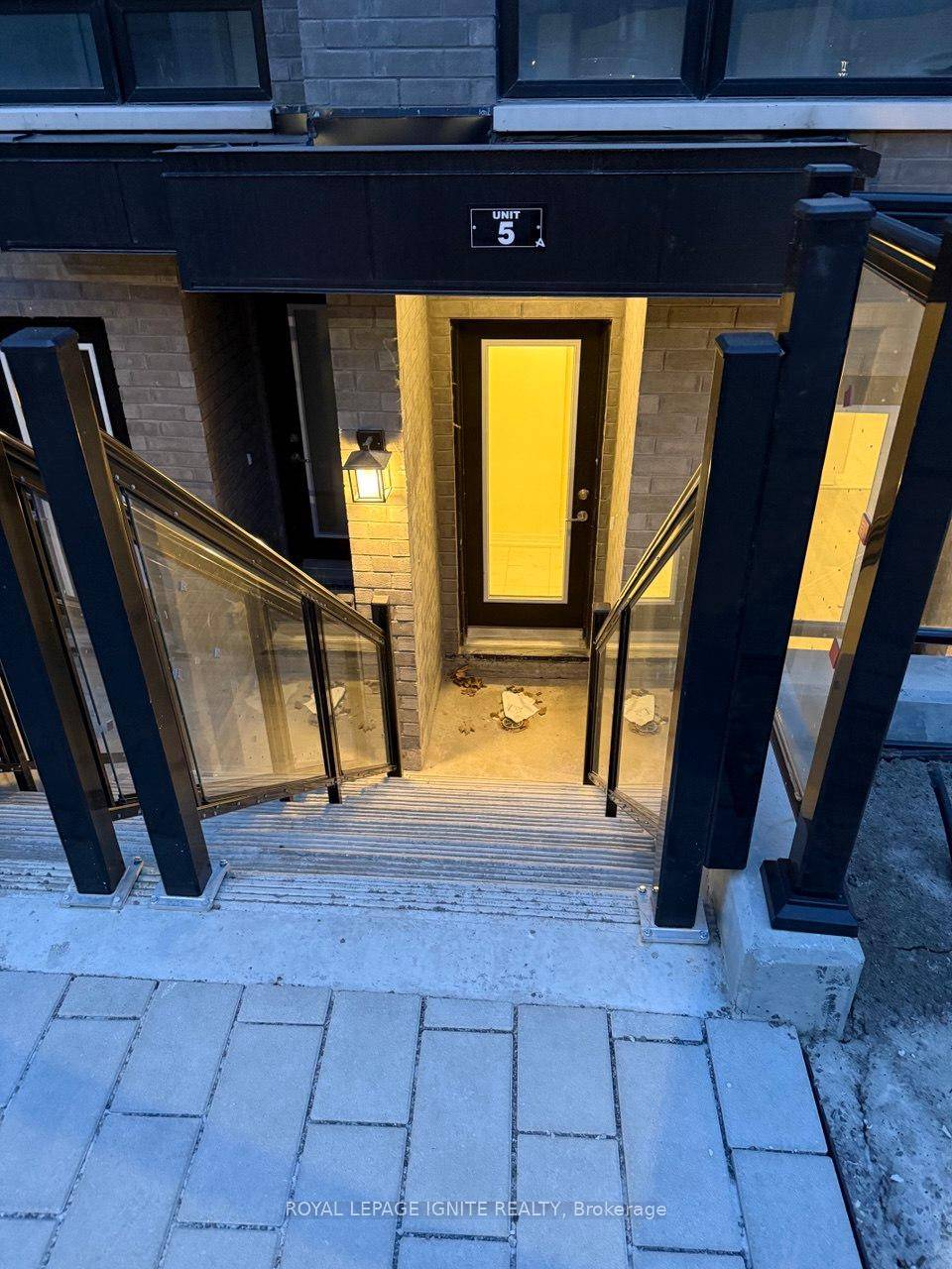Welcome to your brand new condo townhouse that is perfect for young professionals or families.