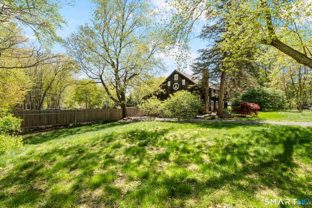 Poised in the heart of Weston, the Kettle Creek Barn is a truly one of a kind historic property blending timeless architecture with refined modern country living.
