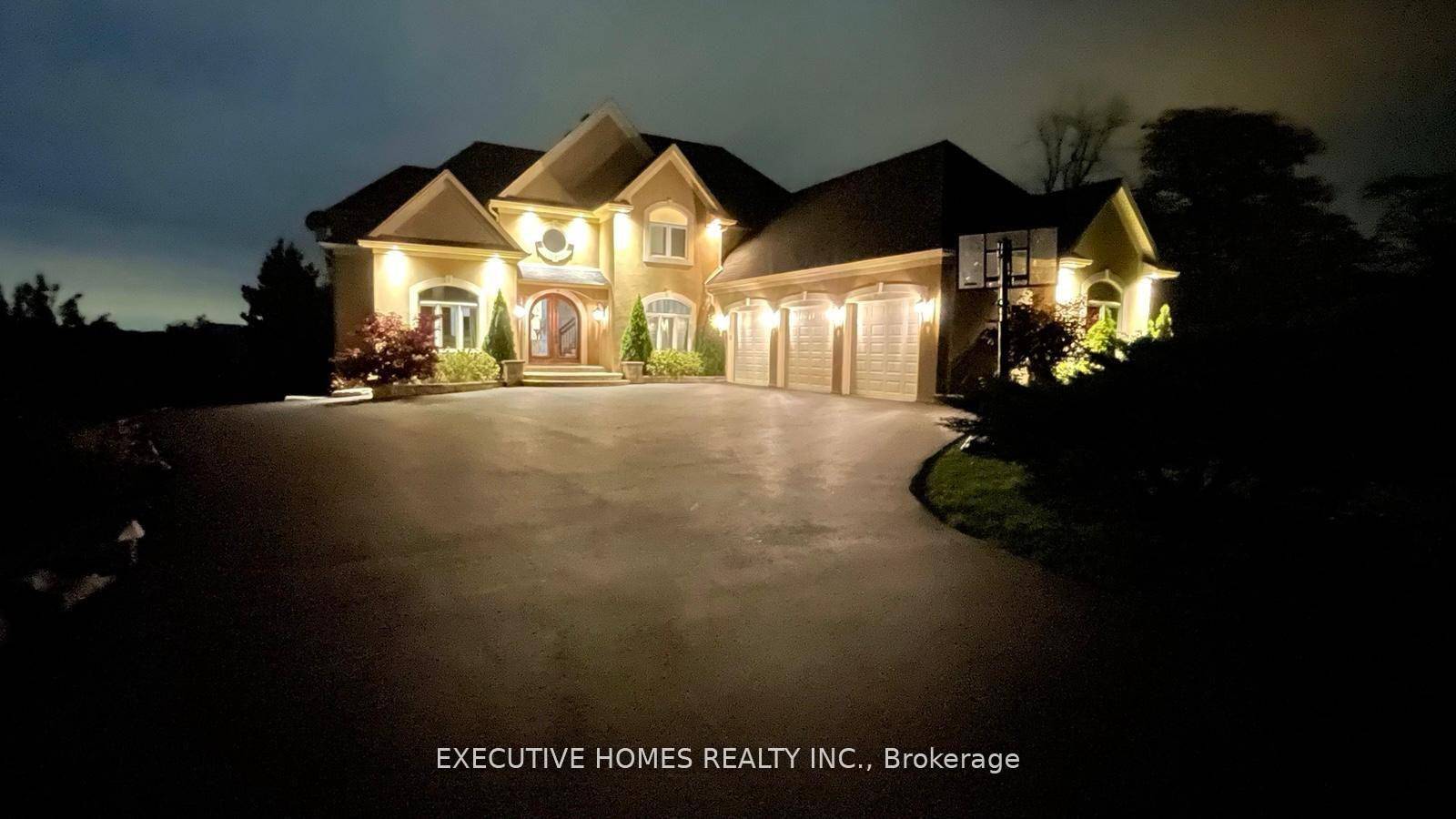 Exquisite Design amp ; Serene Privacy Step into this breathtaking 4, 000 sq ft modern Scandinavian retreat, perfectly blending minimalist elegance with warm, natural elements.