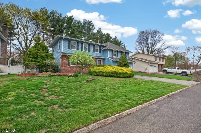 Welcome to this sprawling four bedroom, two and one half bath Colonial nestled on a quiet dead end street in one of Wayne ?
